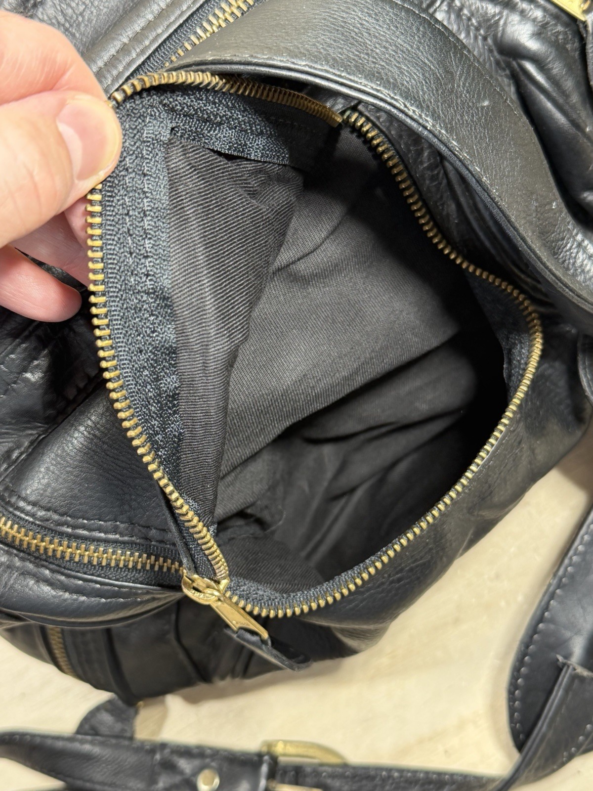 Frye Leather Duffle Bag- Black – Style 102 Benchcrafted Cross Body Strap -Duffel