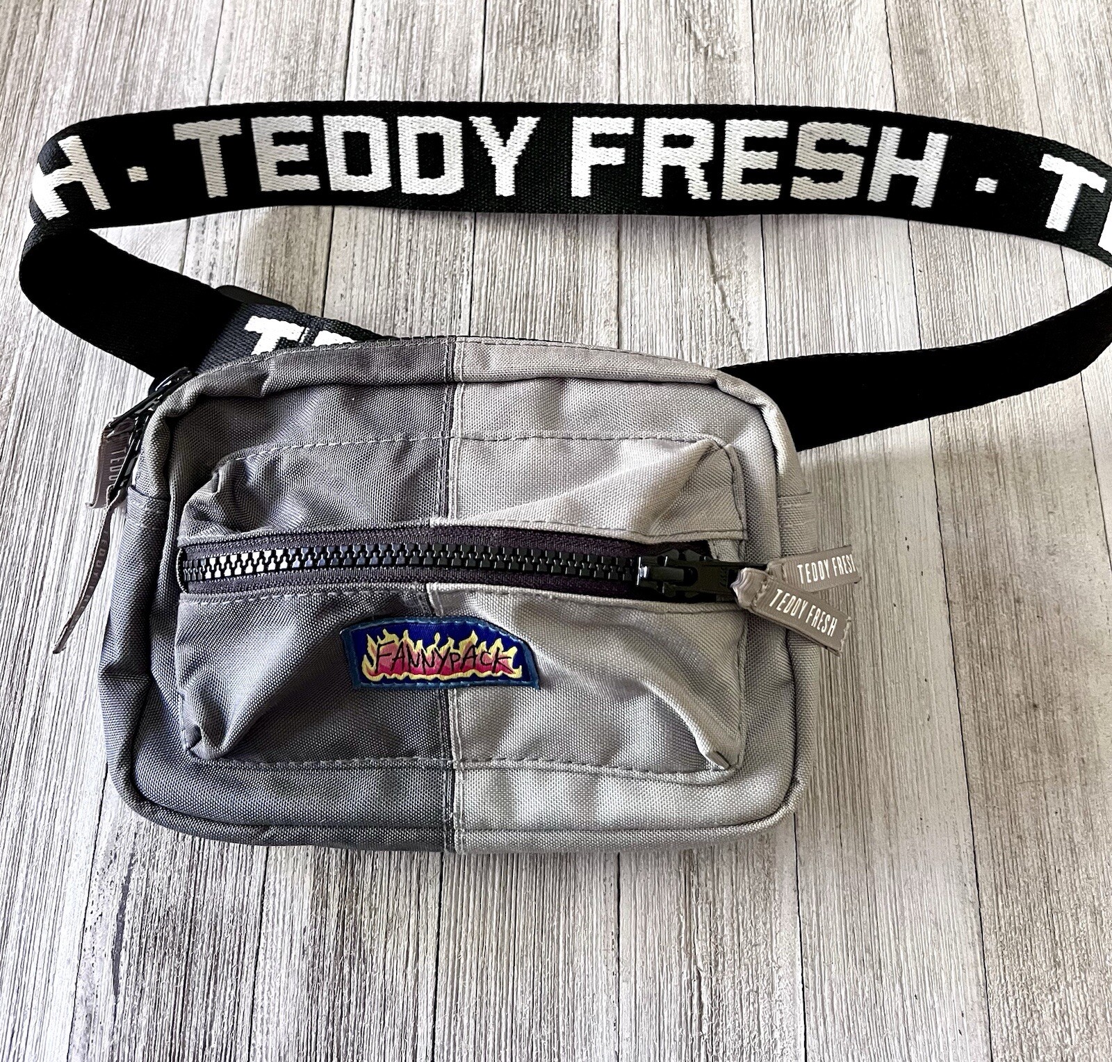 Teddy Fresh Gray Colorblock Unisex Crossbody Belt Bag Fanny Pack