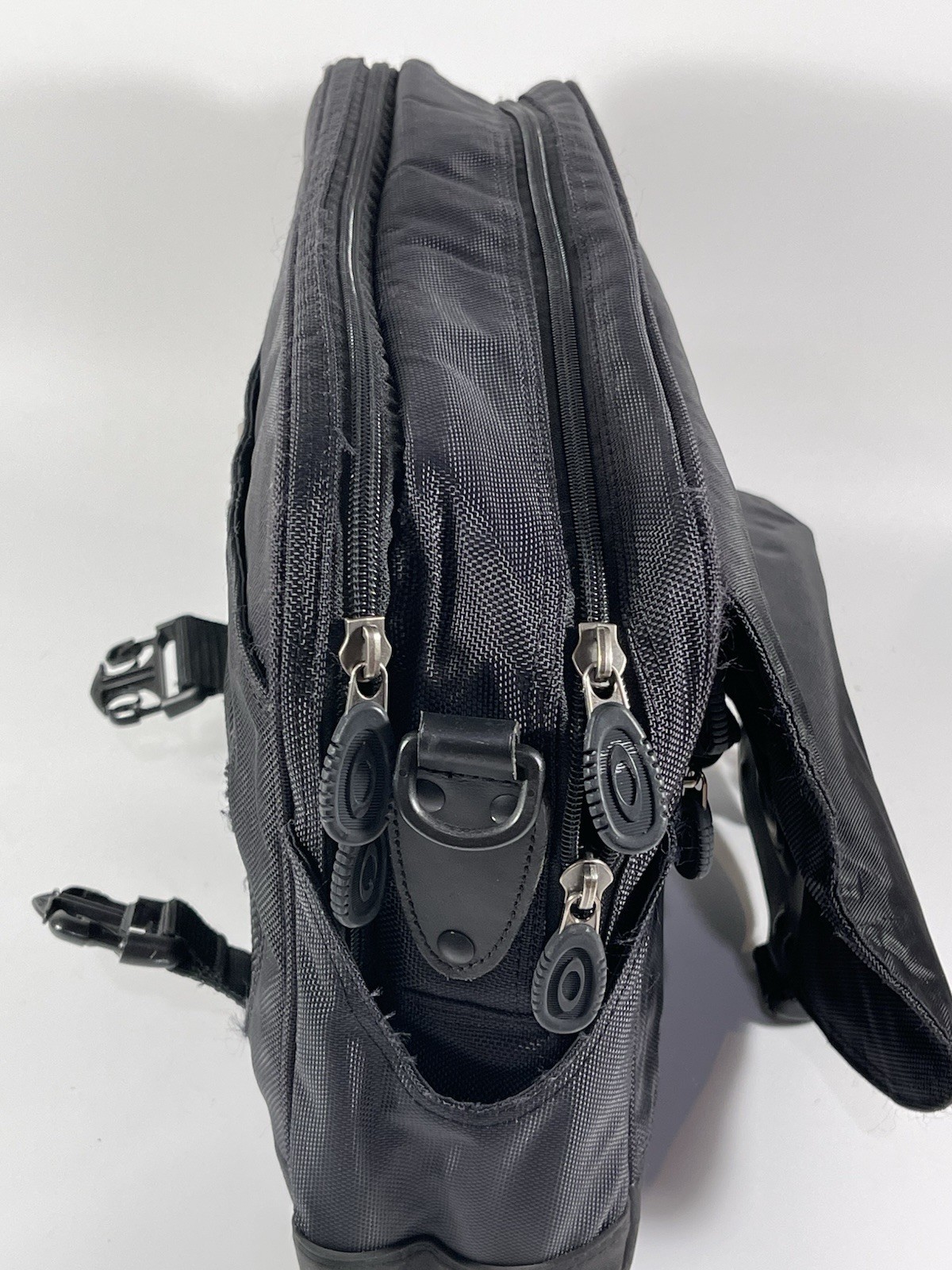 Vintage Oakley Software Laptop Messenger Bag Briefcase Tactical Field Gear Era