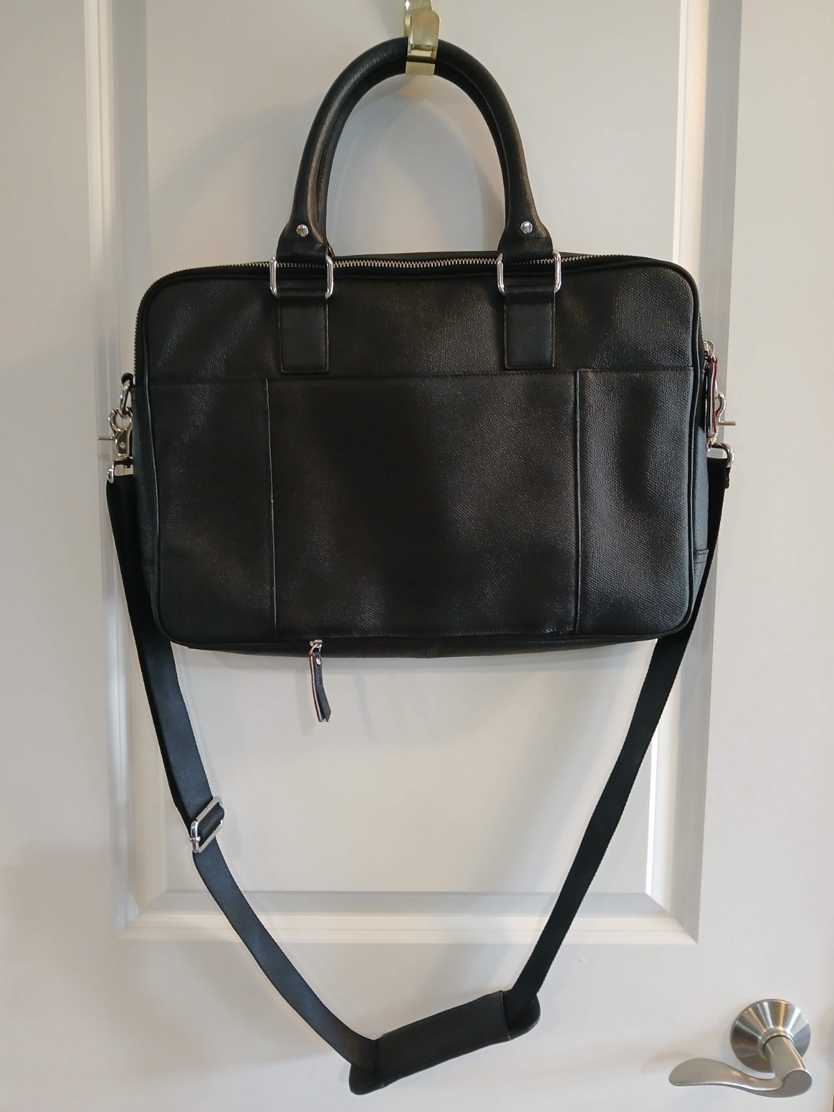 UNISEX COLE HAAN AMERICAN AIRLINES TRAVEL BLACK LEATHER MESSENGER BAG NEW W/ TAG