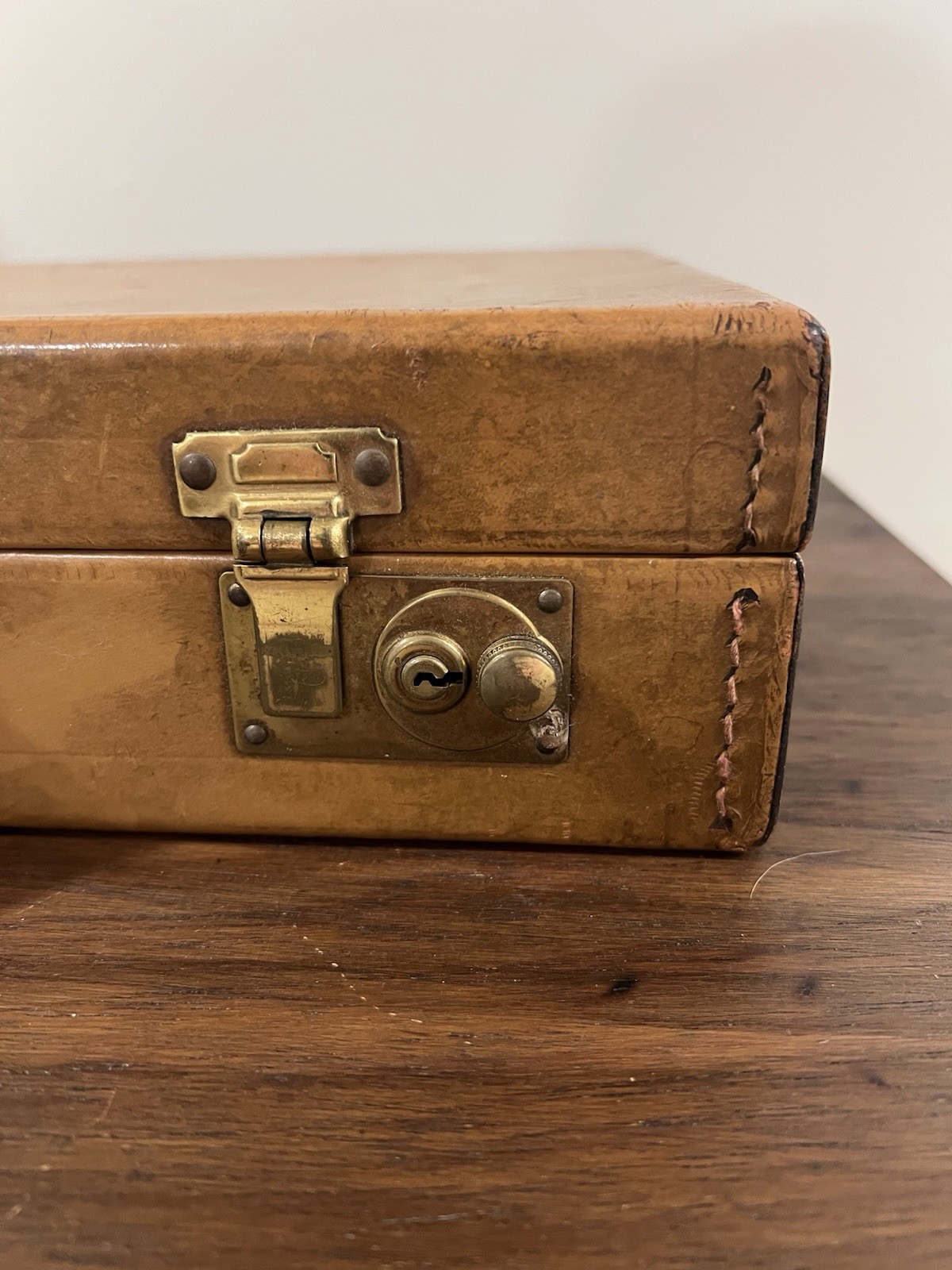 VTG Top Grain Cowhide #202 Hard File Folder Briefcase RARE Attaché with Patina