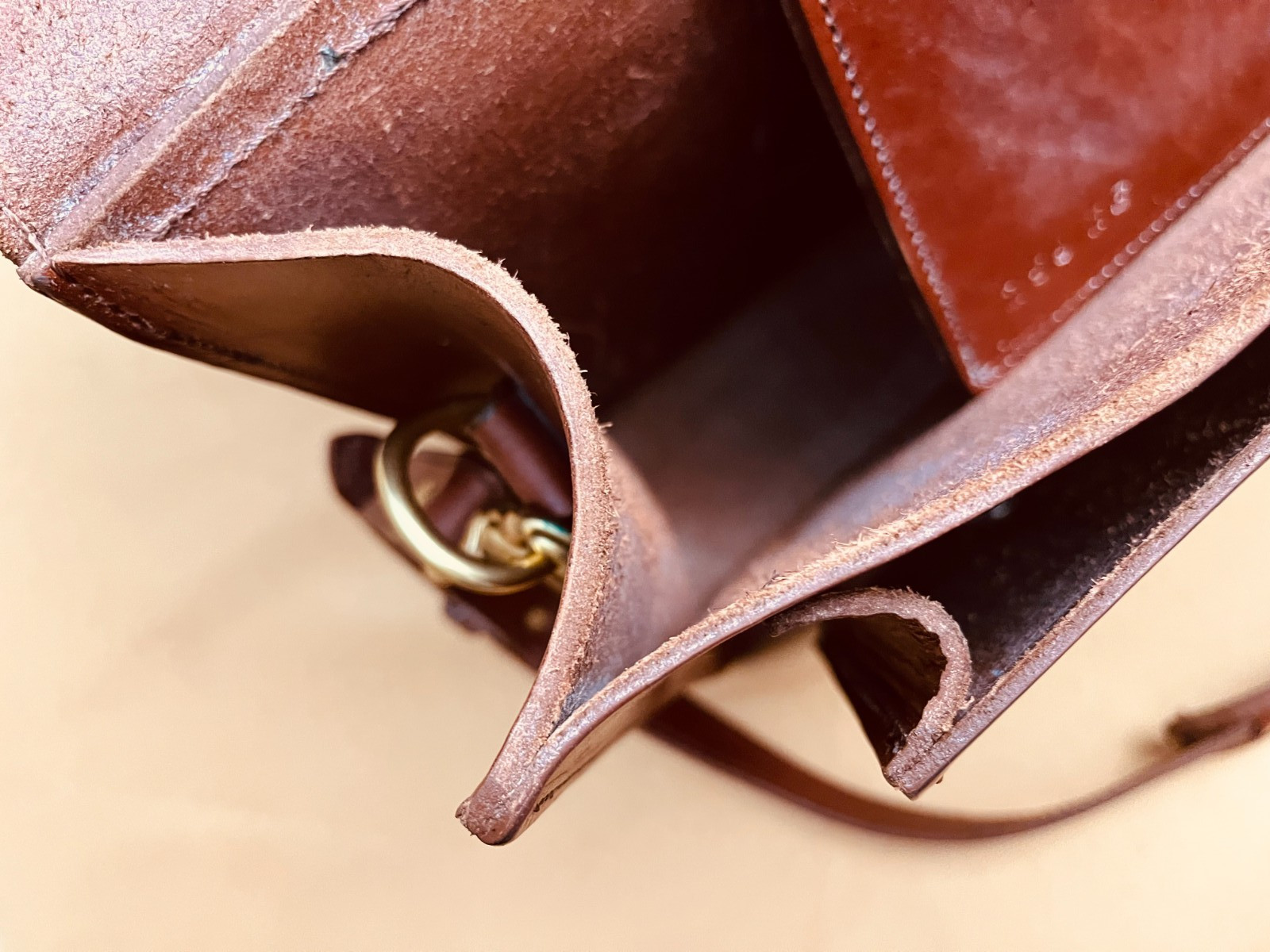 TANNER’S ALLEY American Saddle Leather Briefcase / Messenger bag / Saddle Bag