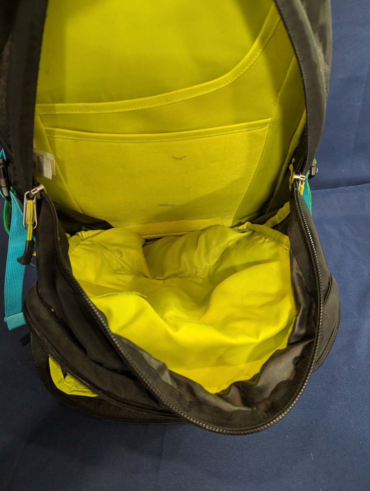 North Face Recon Backpack