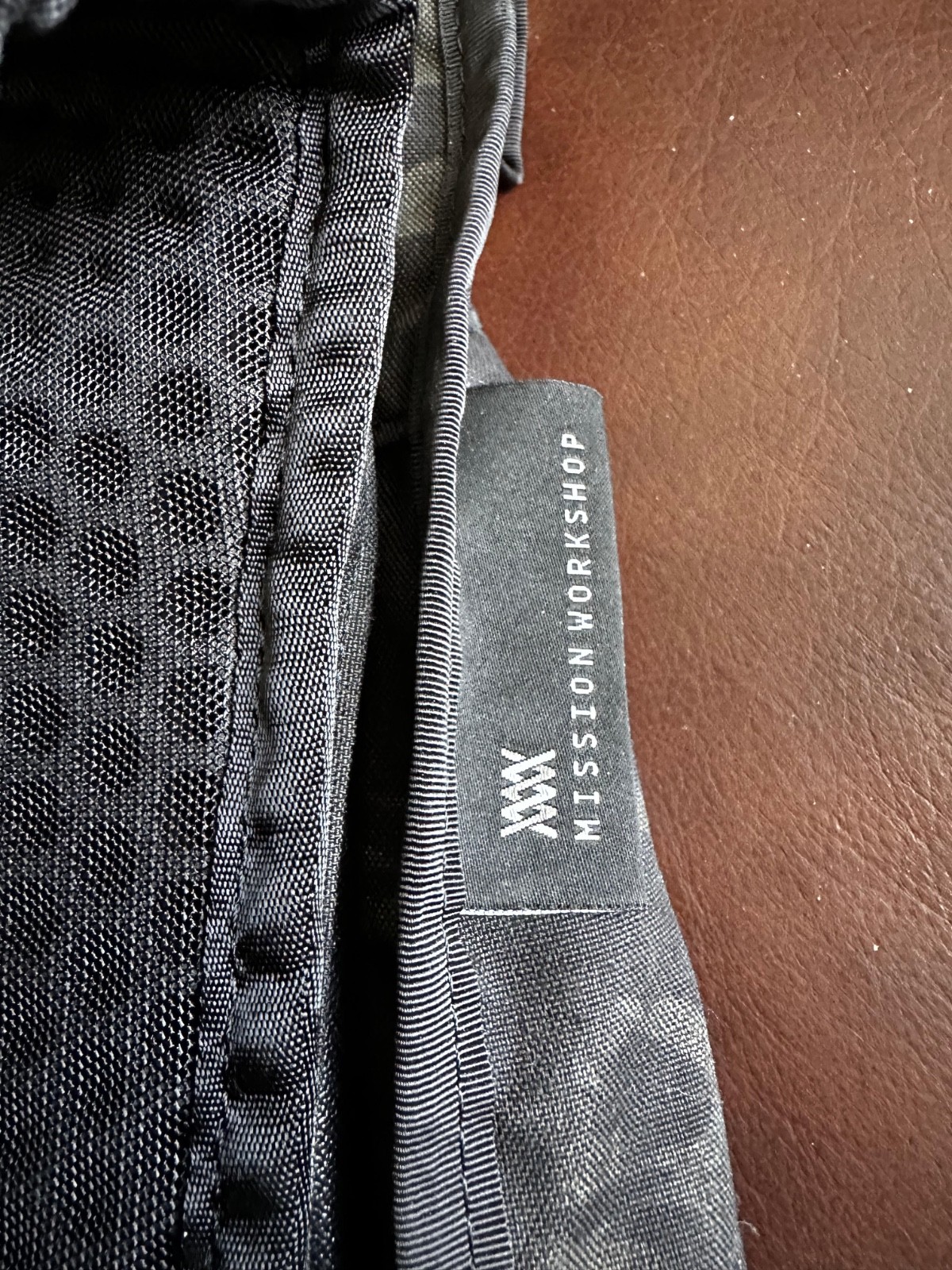 Mission Workshop – The Hauser 14L Hydration Pack – Rare Color Sold Out