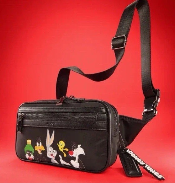 Looney Tunes Aldo LTD Bugs Bunny Daffy Duck Tweedy Bird Fanny Pack Belt Bag NWT