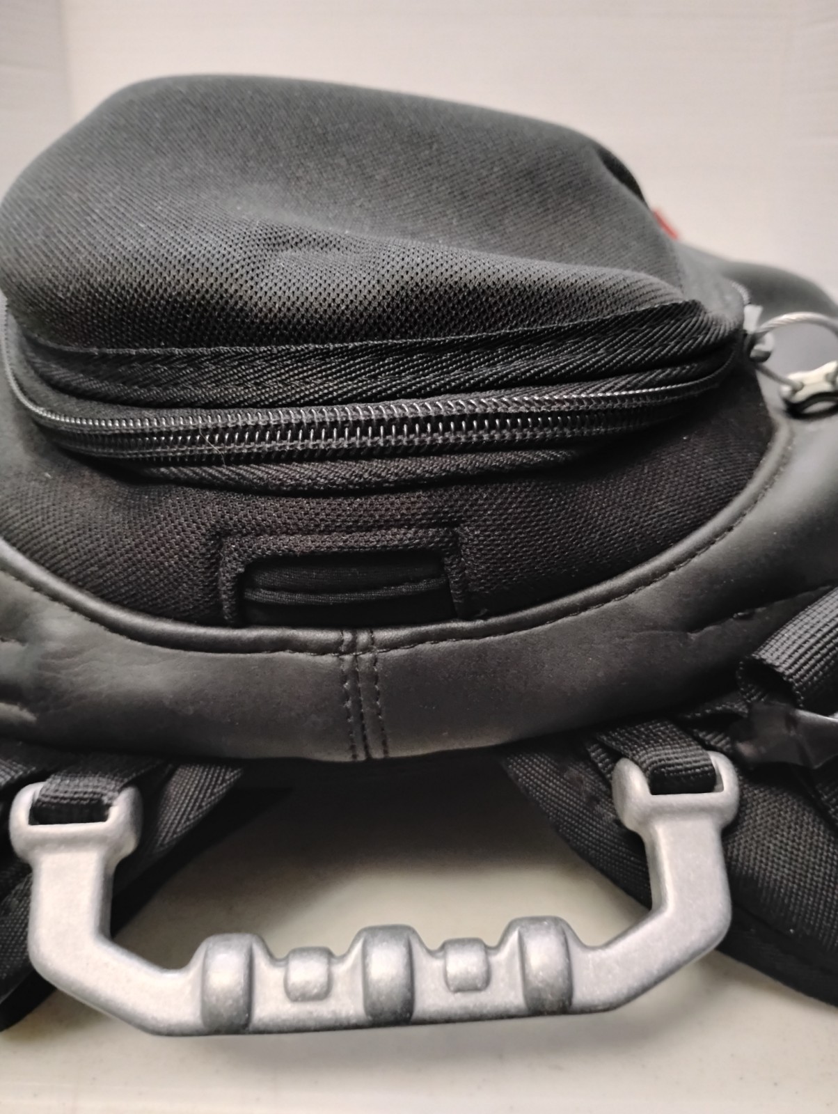 Oakley Kitchen Sink Tactical Field Gear Backpack Stealth Black Daypack Hiking