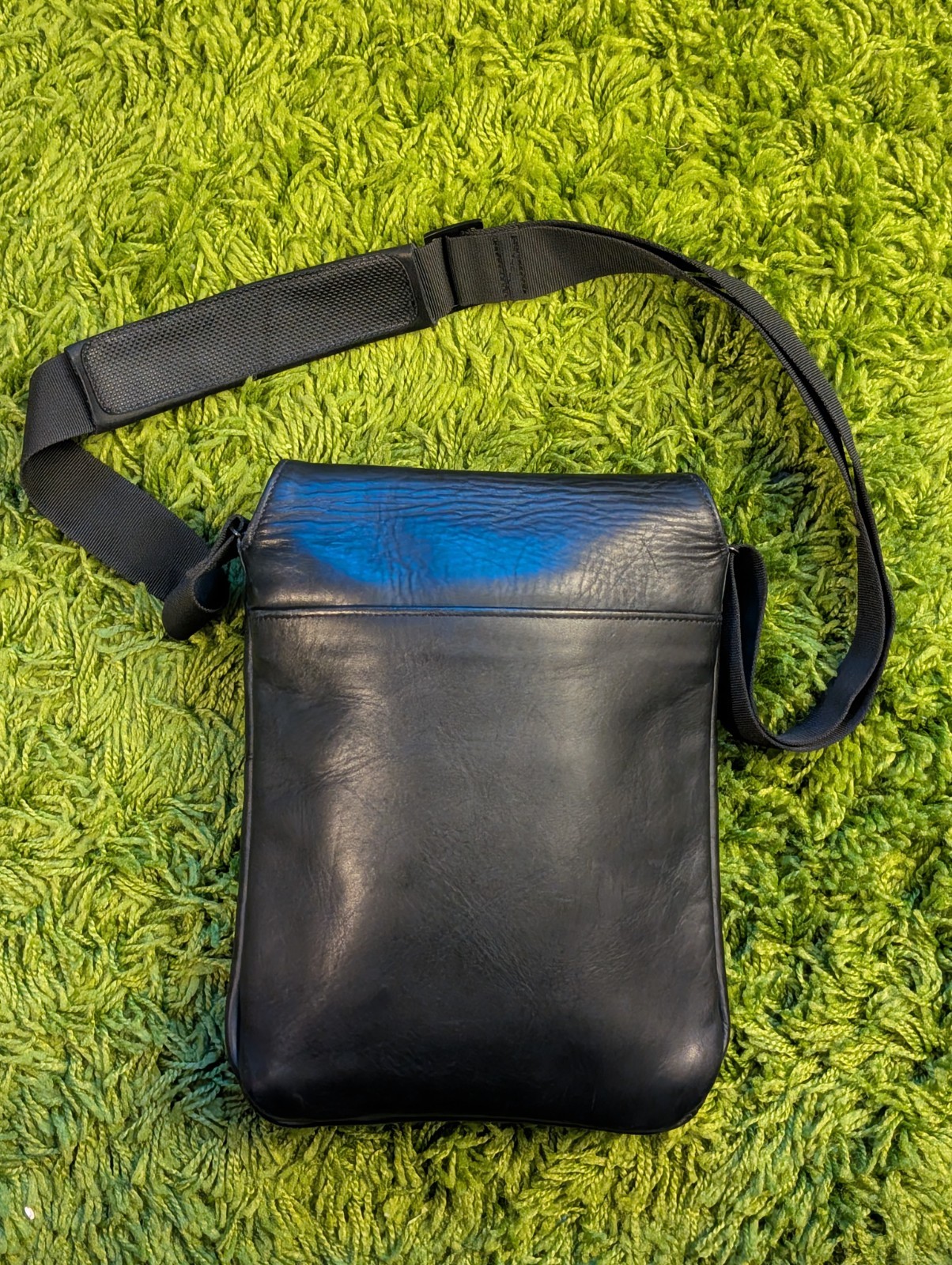WaterField Muzetto Compact Leather Vertical Messenger Black Made in SF USA