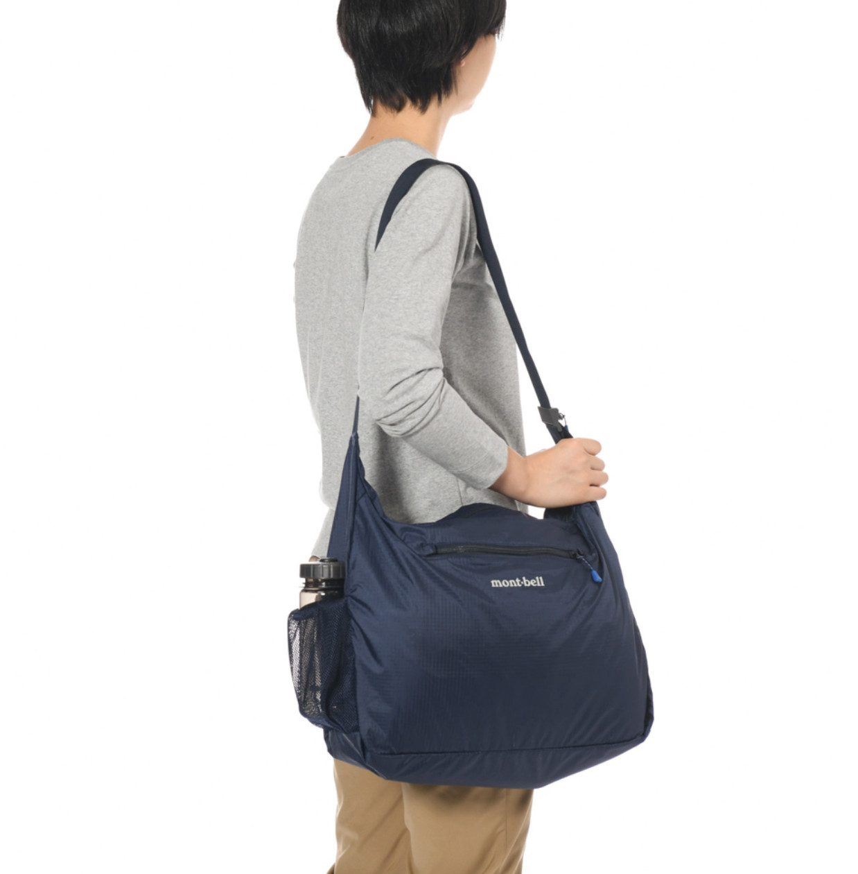 mont-bell Pocketable Light Shoulder L 196g 20L 25×17cm from Japan