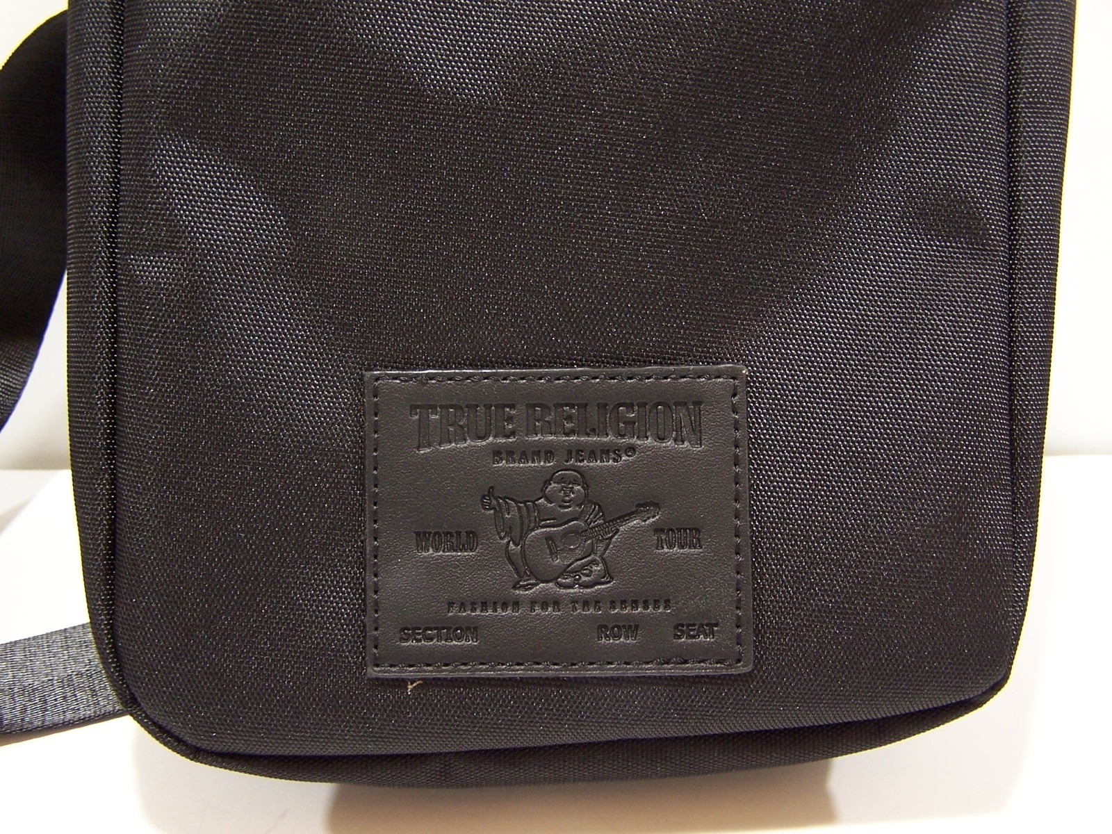 True Religion Buddha Patch Unisex Black YETA 2.0 Crossbody Bag TR104144 NWT $50