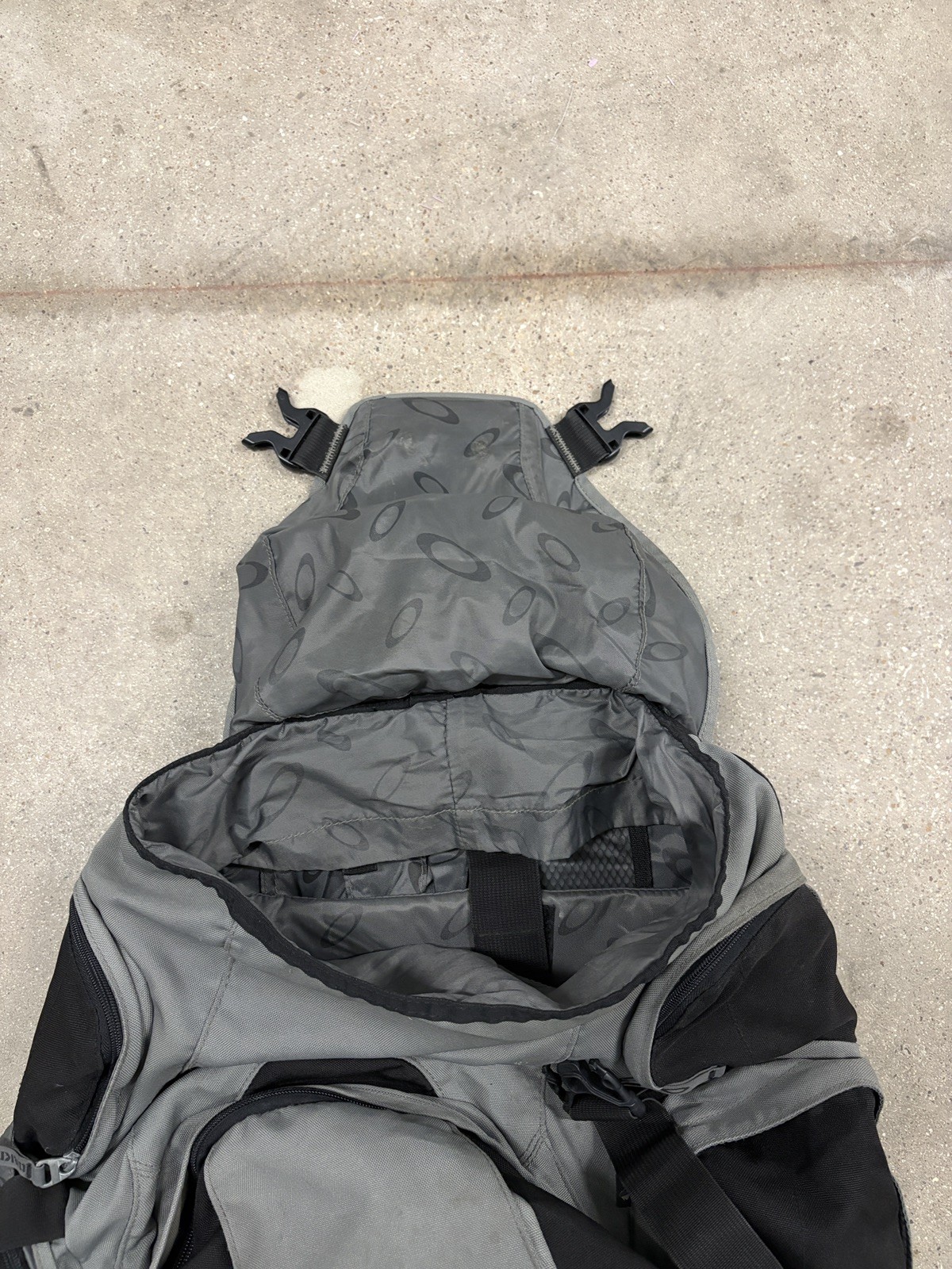 Oakley Bathroom Sink Vintage Gorpcore Archive Backpack Y2K