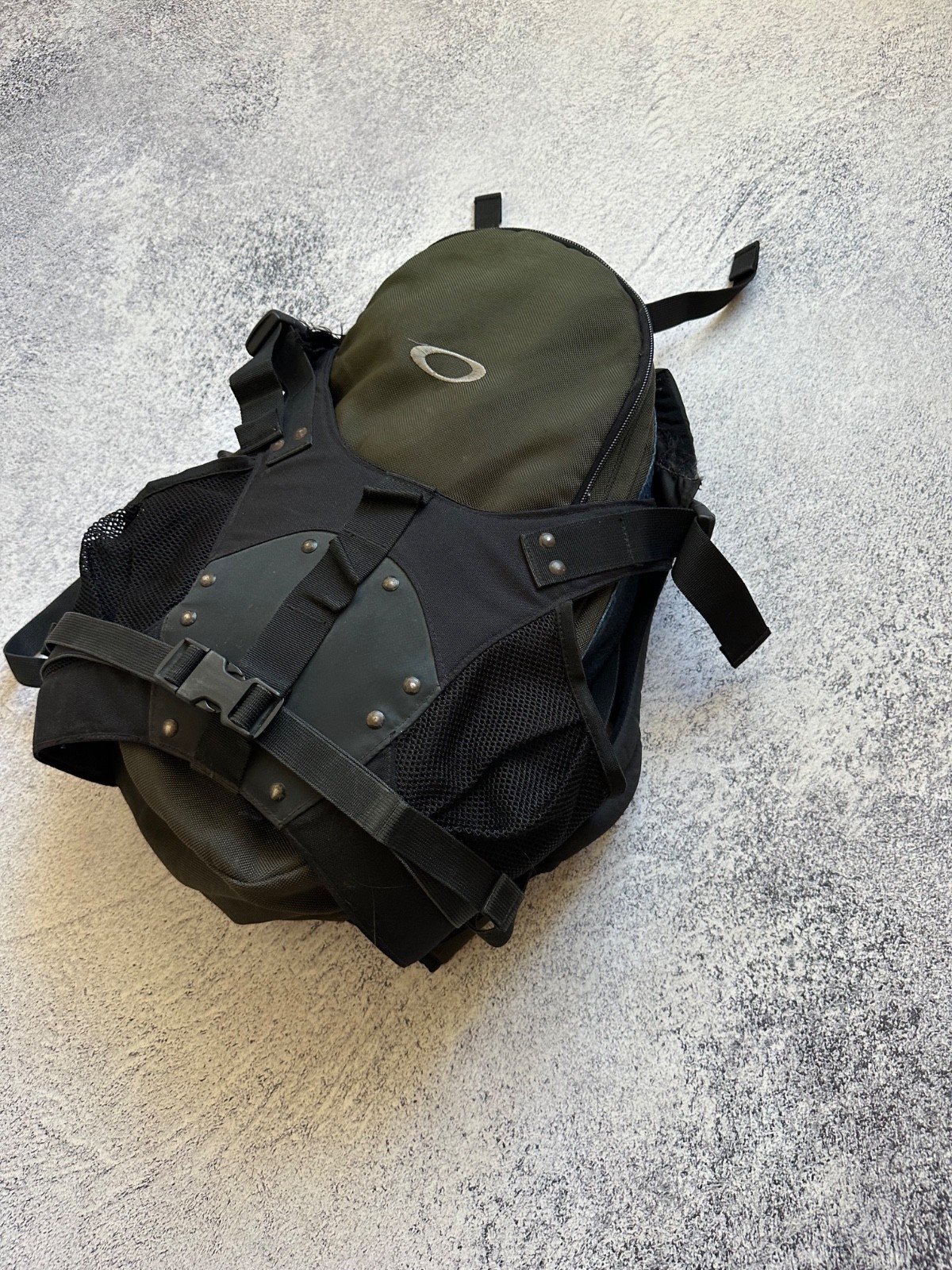 Vintage Oakley Icon Backpack Gorpcore Streetwear Rare Item Y2K