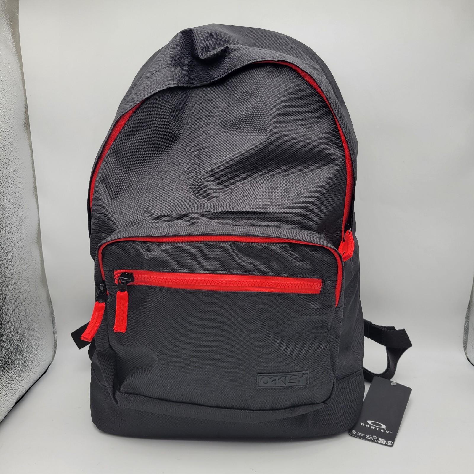 NEW NWT Oakley Red & Black Transit Everyday Backpack Bookbag BTS Back to School