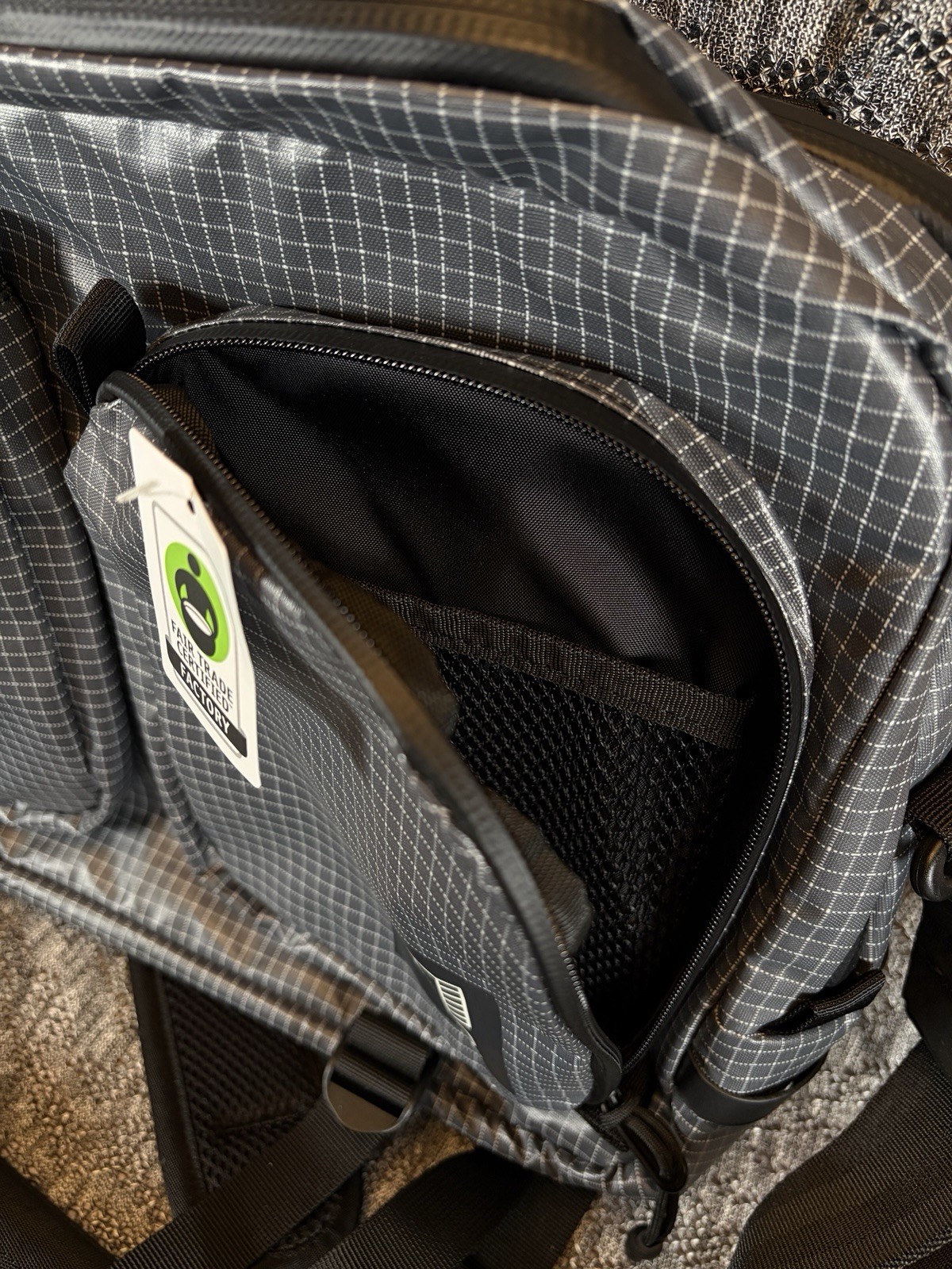 Topo Designs Apex Global Briefcase Travel Bag Backpack Black NWT