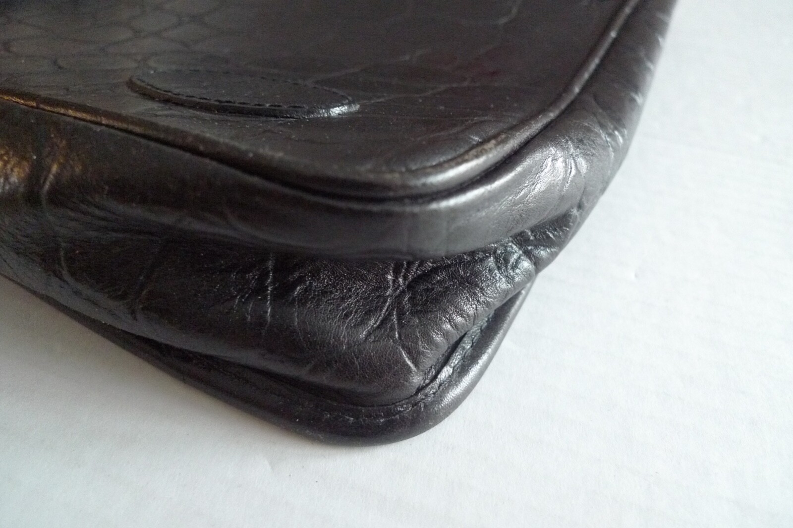 MULBERRY – LEATHER BRIEFCASE- ATTACHE – CROC PATTERN – MADE IN ENGLAND
