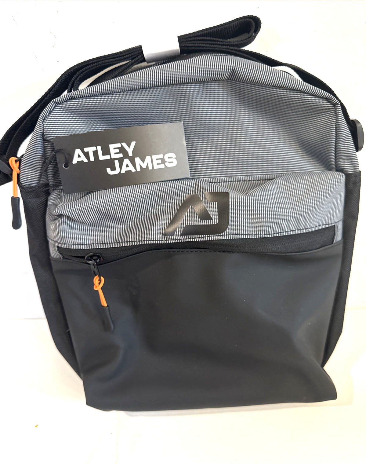 NWT Atley James Spencer Crossbody Bag Black and Gray Zip Closure