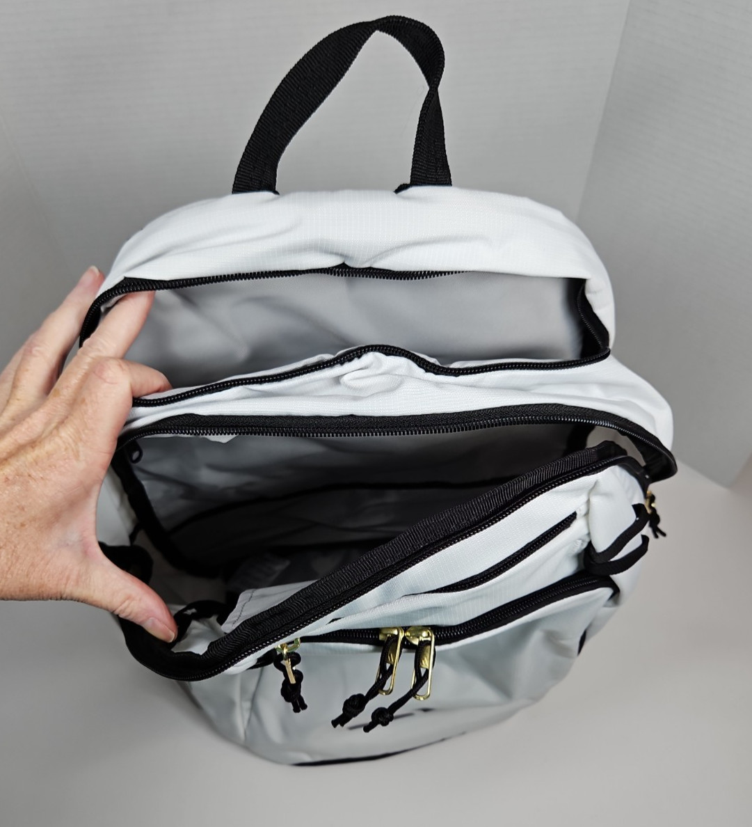 Adidas White Defender 5 Backpack Laptop Gym School Bag New