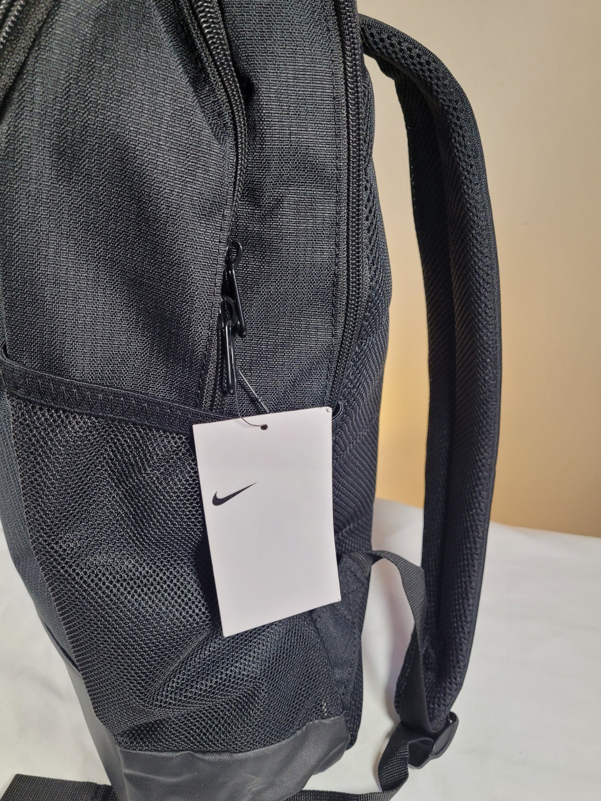 Nike Brasilia 9.5 Backpack Medium 24L Black/White DH7709-010