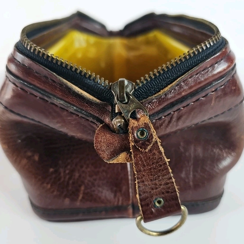 Vintage Bosca Men’s Old Leather Toiletry Bag Travel Case Utilikit Cognac Brown
