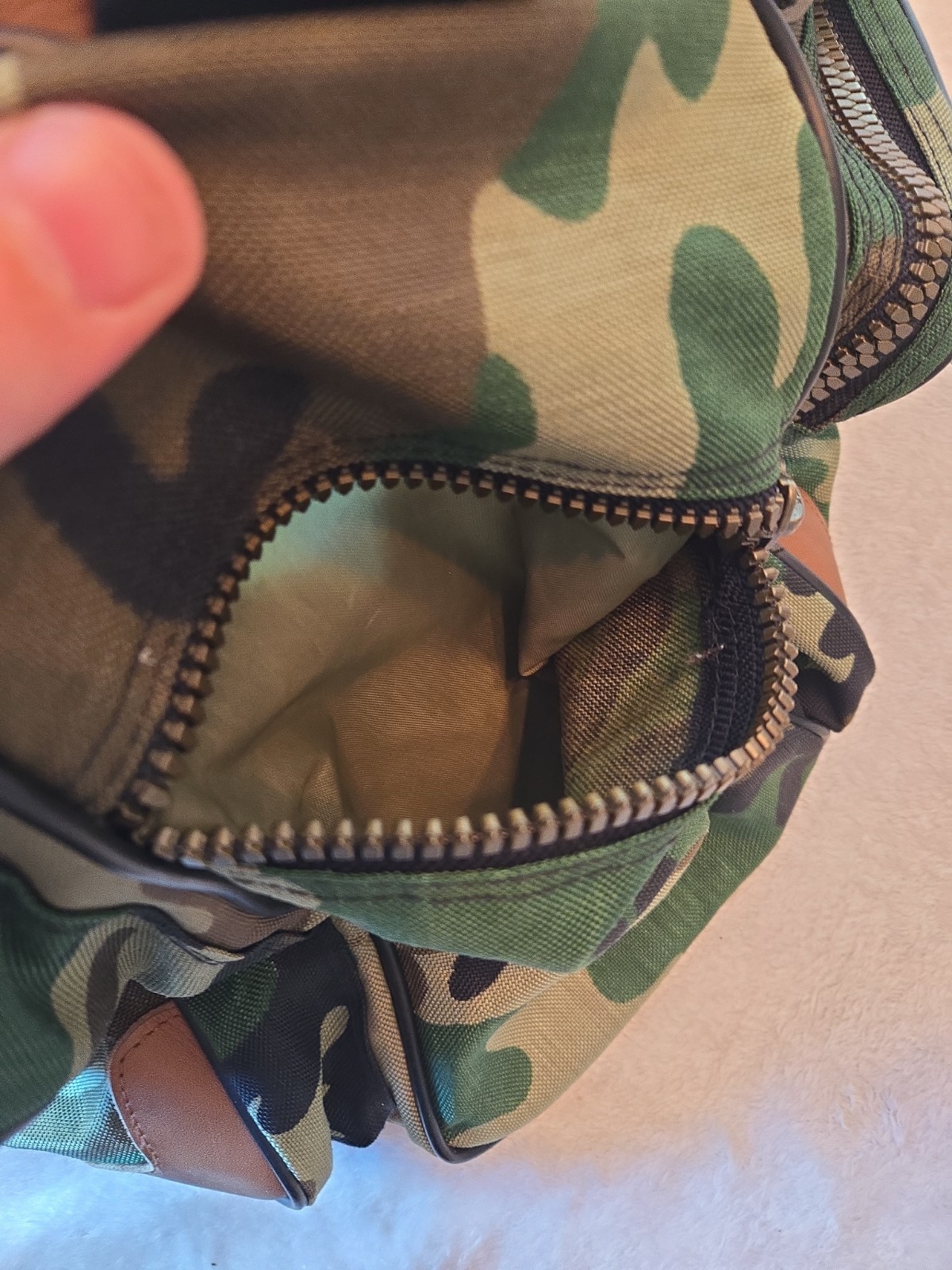 Vintage Camo Winchester Duffle Bag Single YKK Zipper Med Size 21x14x14” One Tear