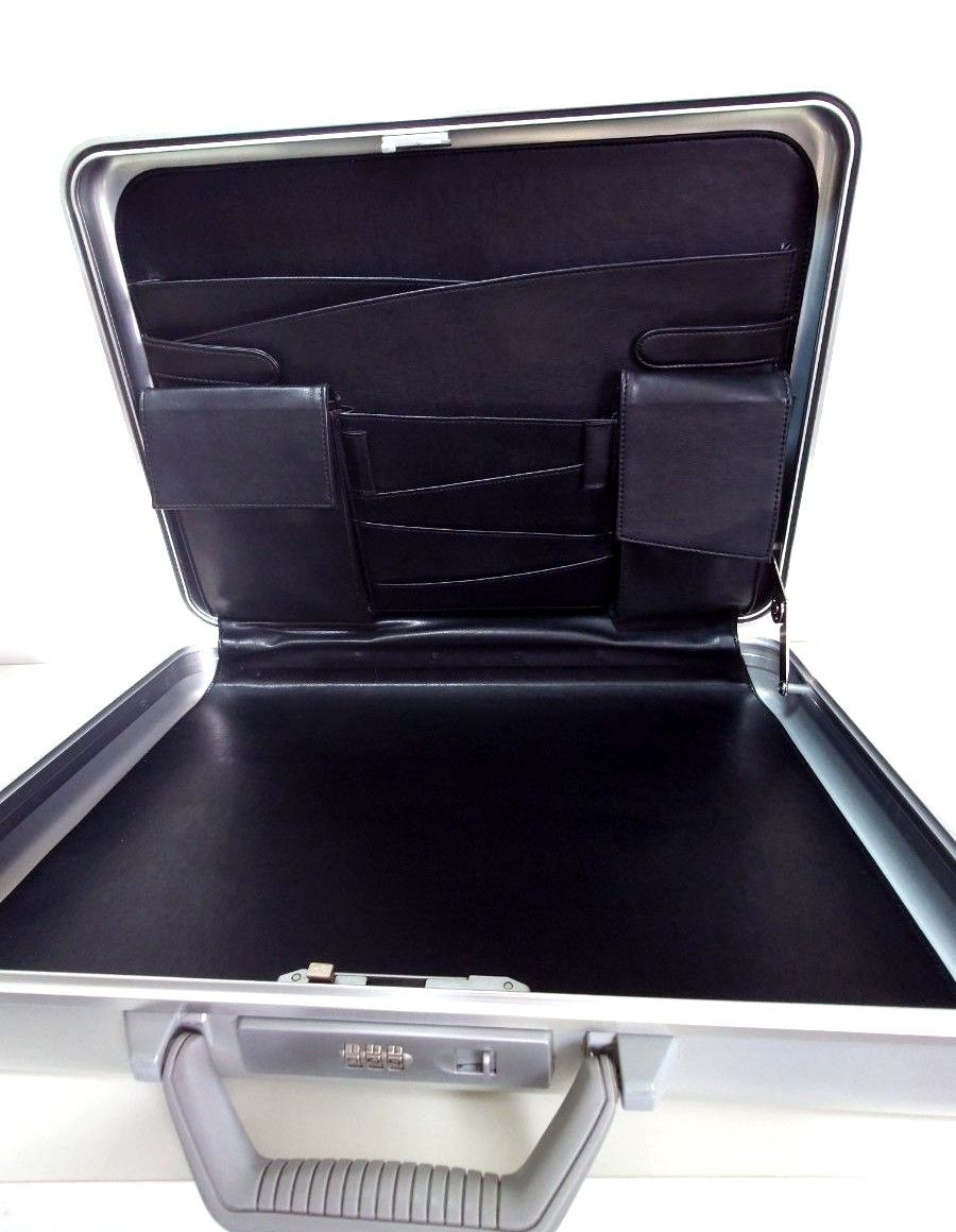 Zero Halliburton Aluminum Attache Case Briefcase Silver Dial Lock Width 15.75″