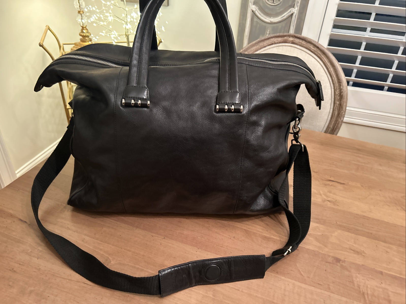 COLE HAAN MENS BLK LEATHER WEEKENDER Duffle BAG / Beautiful