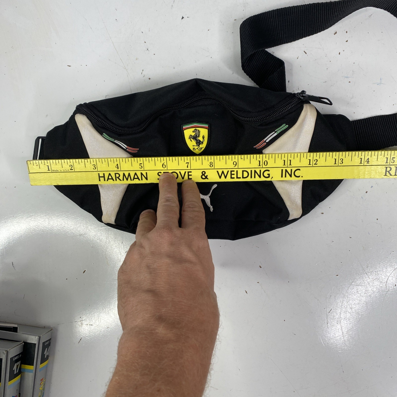 PUMA Ferrari Fannypack Fanny Pack Race Waist Bag Zip Logo Black