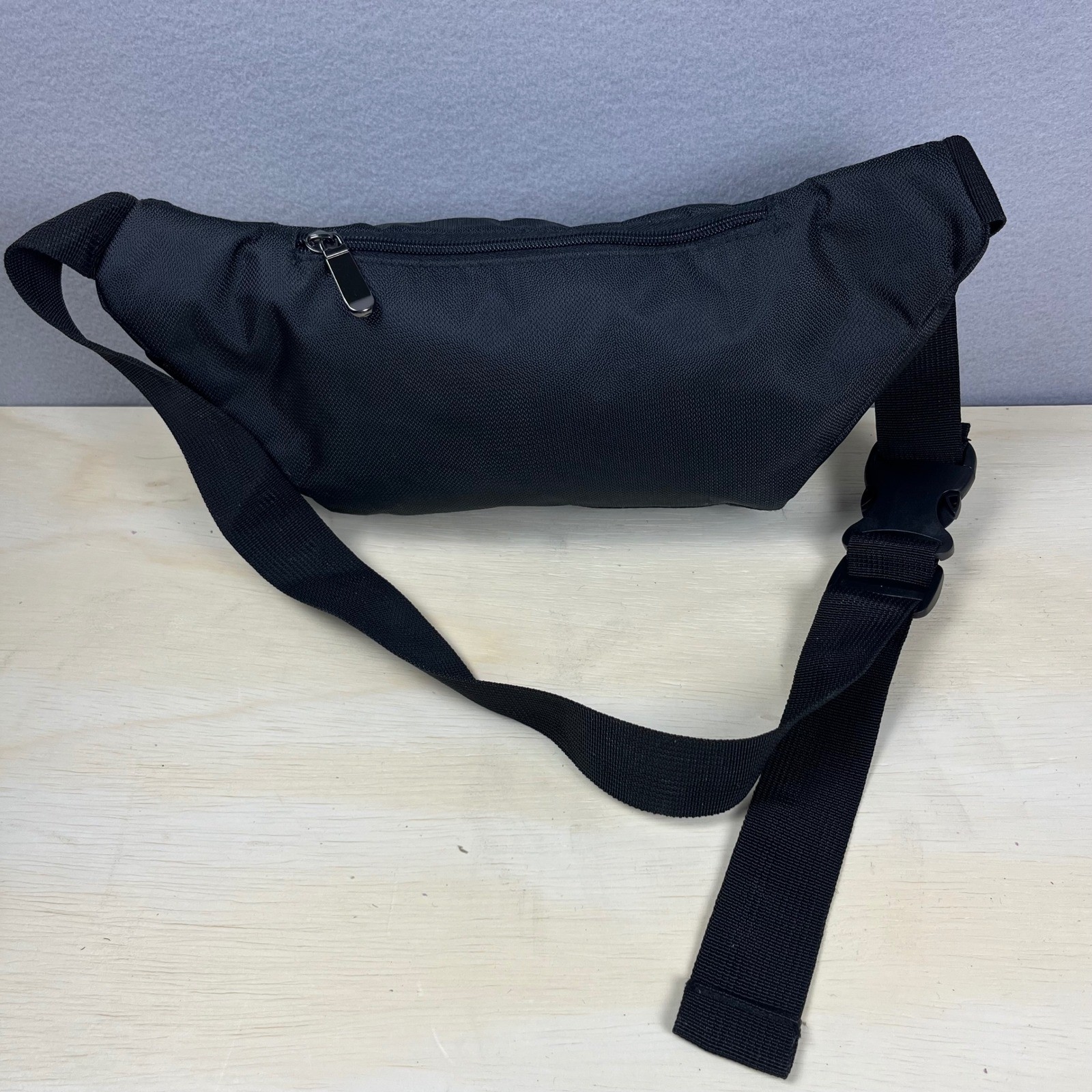 Alpine Swiss Mens Black Nylon Waist Bag Fanny Pack Travel Organizer Hip Belt Bag