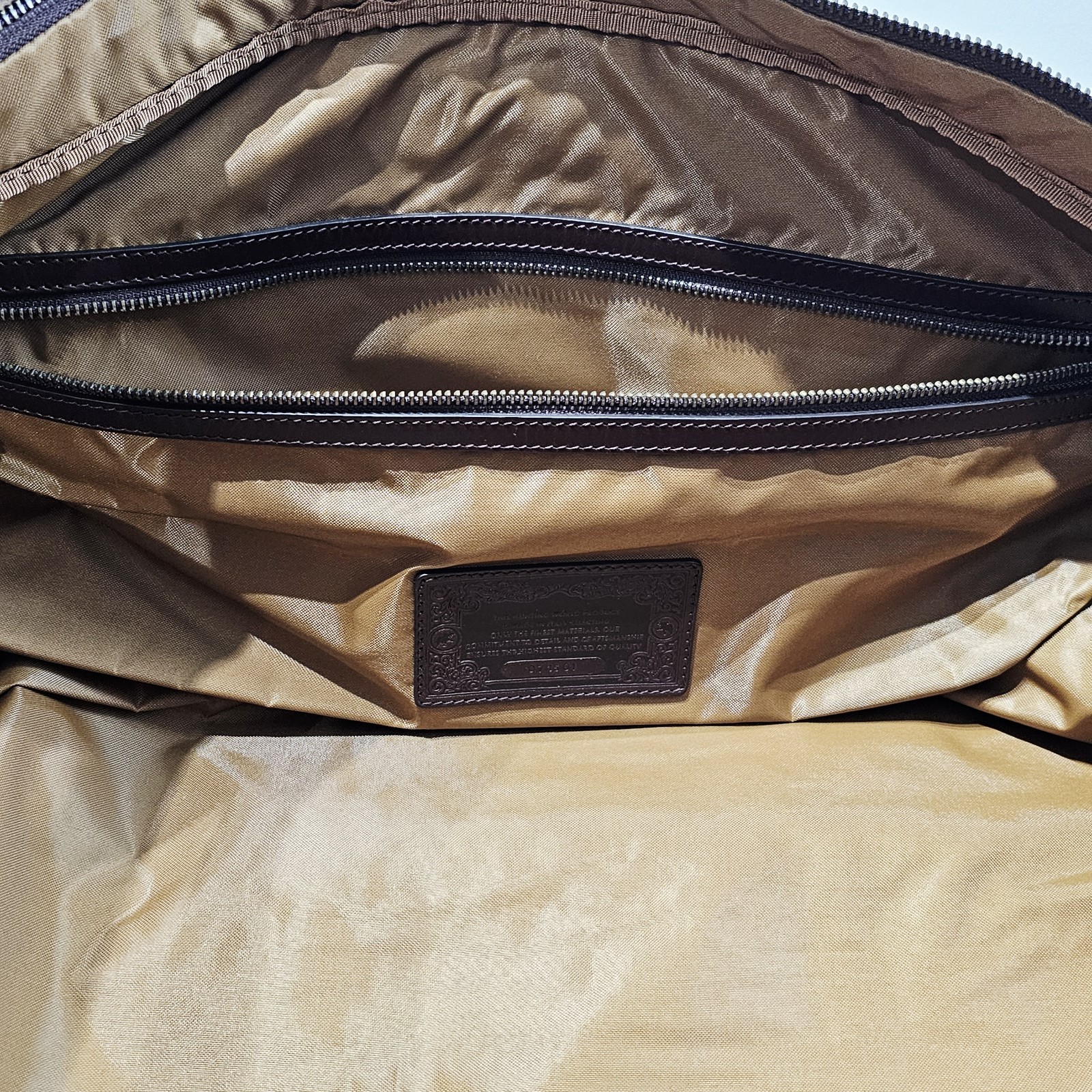 Hunting World Green Leather Extra Large Duffle Travel Luggage Gym Bag Authentic