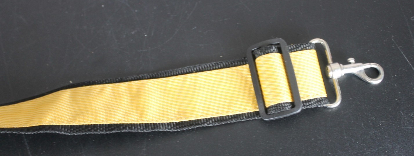 Adjustable Black Yellow Replacement Shoulder Strap Pad Universal Clip On for bag
