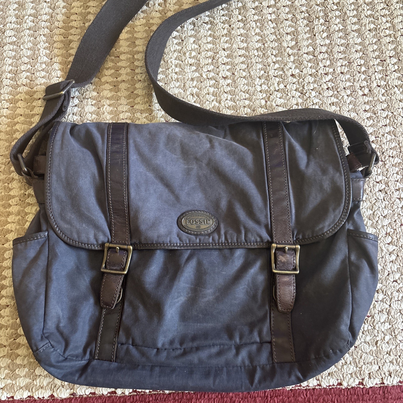 Fossil Canvas EW Messenger Bag Navy Blue With Brown Leather Straps 14″ Laptop