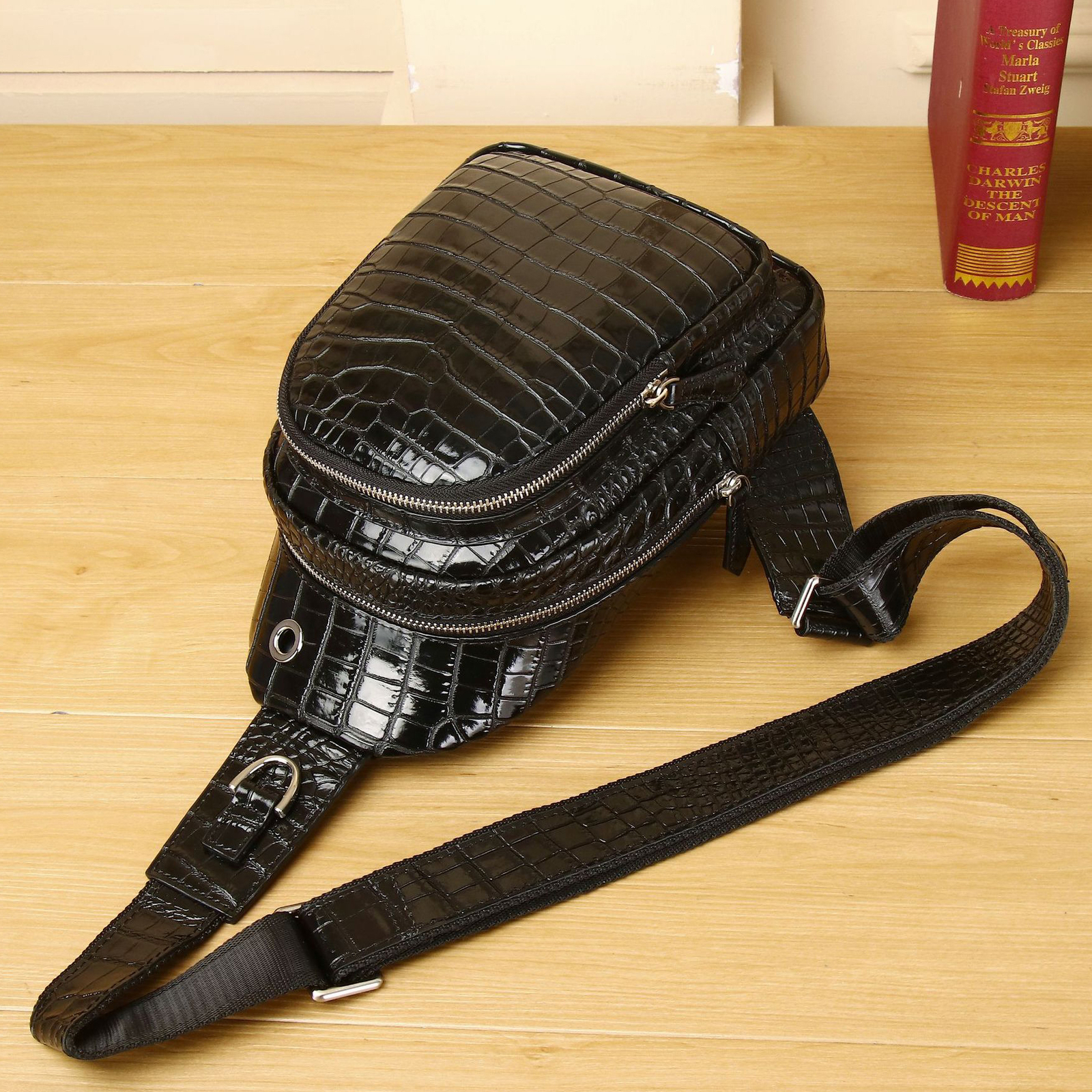 Genuine Leather Men’s Sling Backpack, Shiny Crocodile Pattern Crossbody Bag
