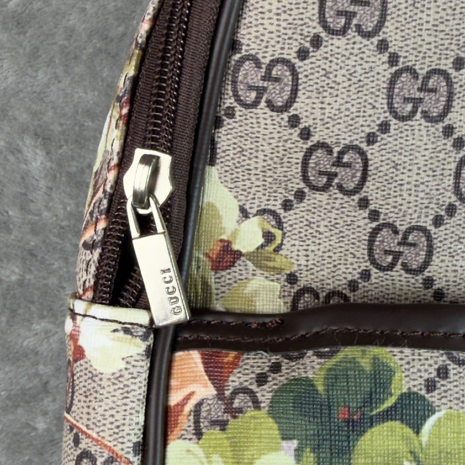 Gucci GG Supreme Tian Floral Bird Backpack