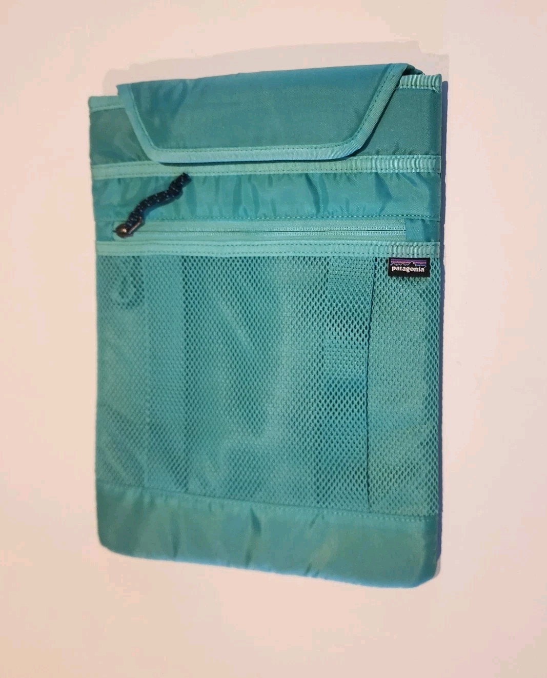 PATAGONIA Refugio Padded Sleeve for 14″ Laptop Notebook 15.5 Diagonal x 13 x 9.5