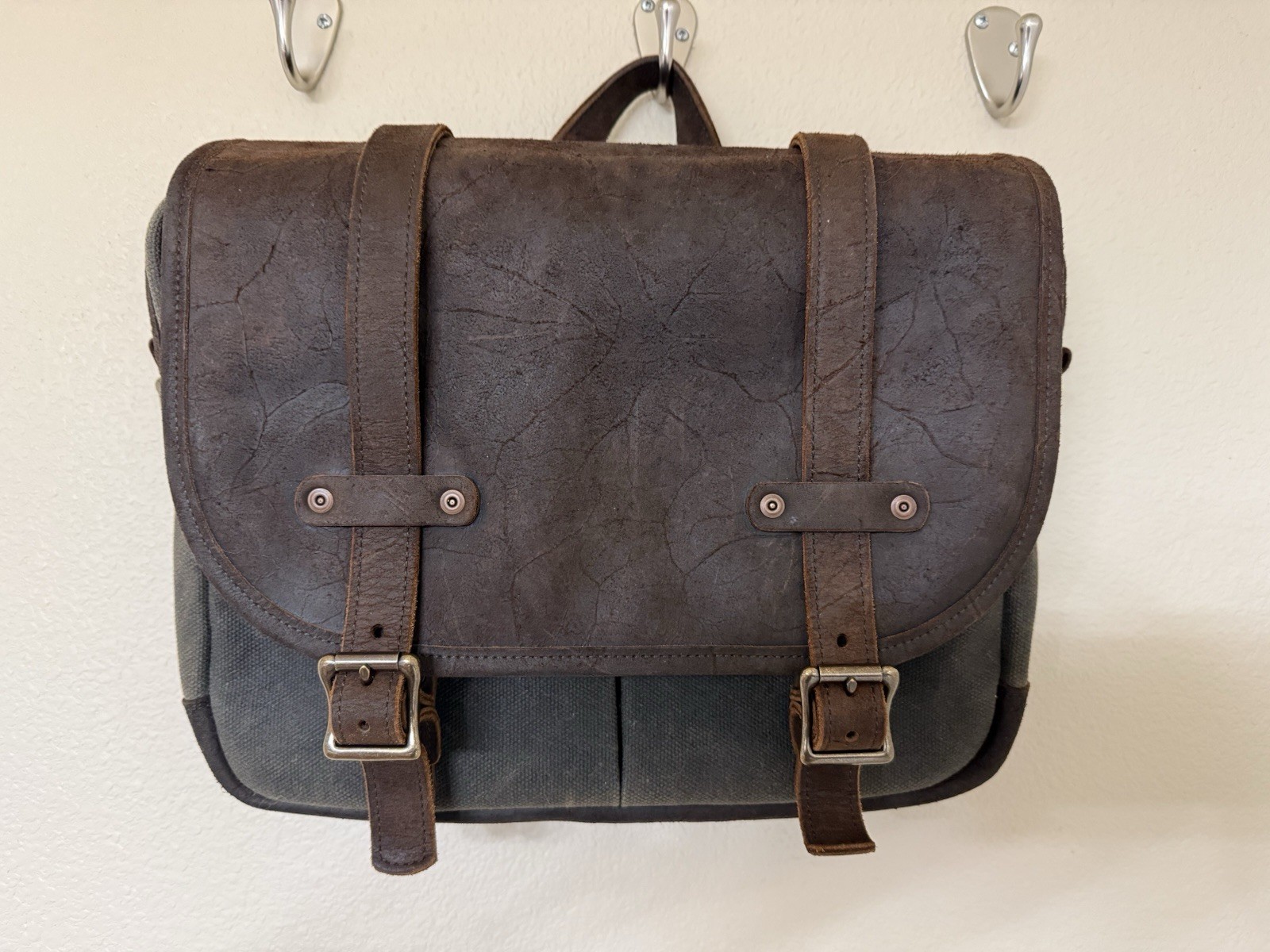 Vermilyea Pelle Field Bag in 37oz Heavy Olive Waxed Canvas/Snuff Mohawk Leather