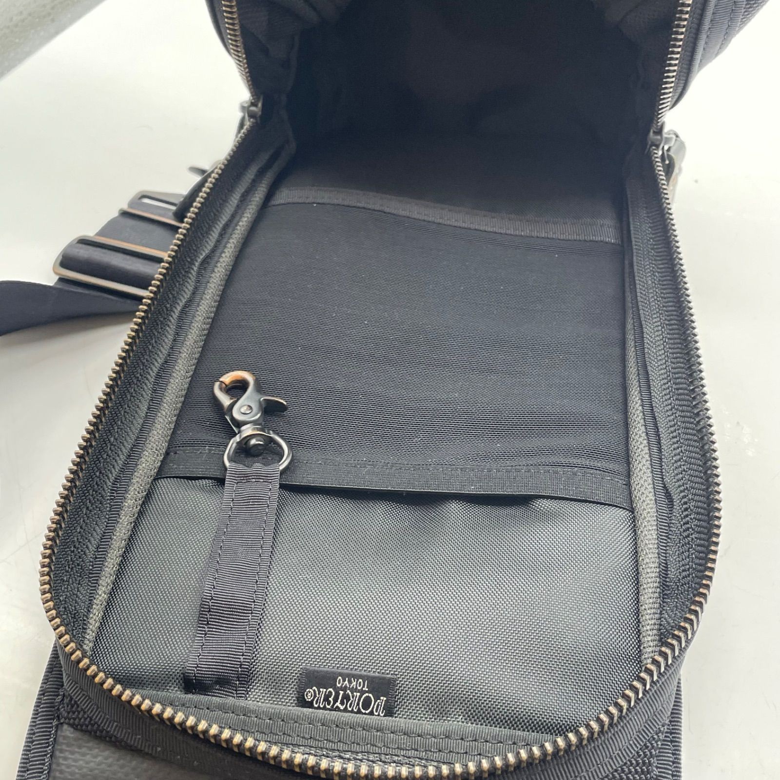 Porter Heat Sling Shoulder Bag Black Used with Logo Damage 39cm×17cm