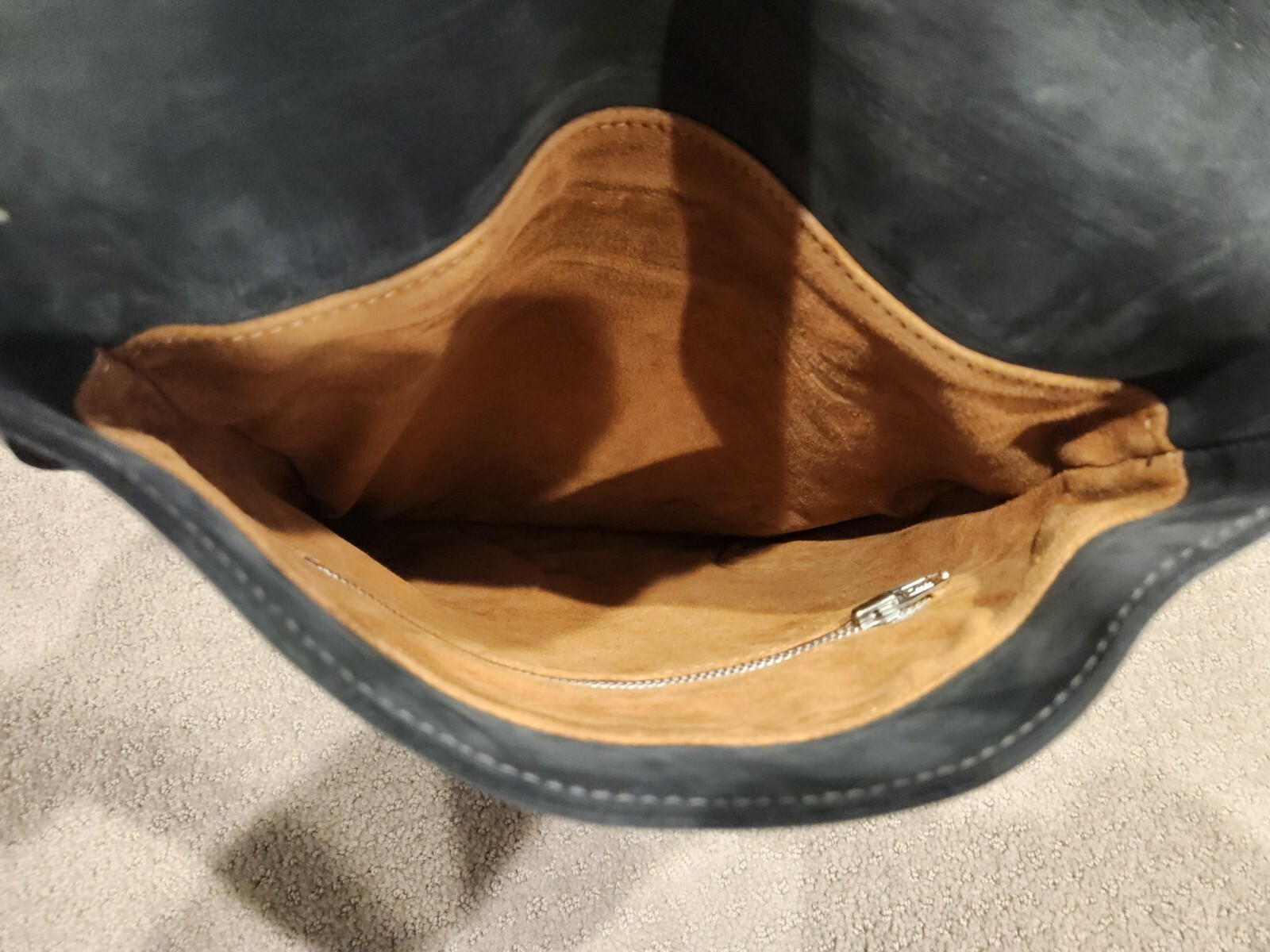 OLIBERTE FAIR TRADE TEME MESSENGER BAG