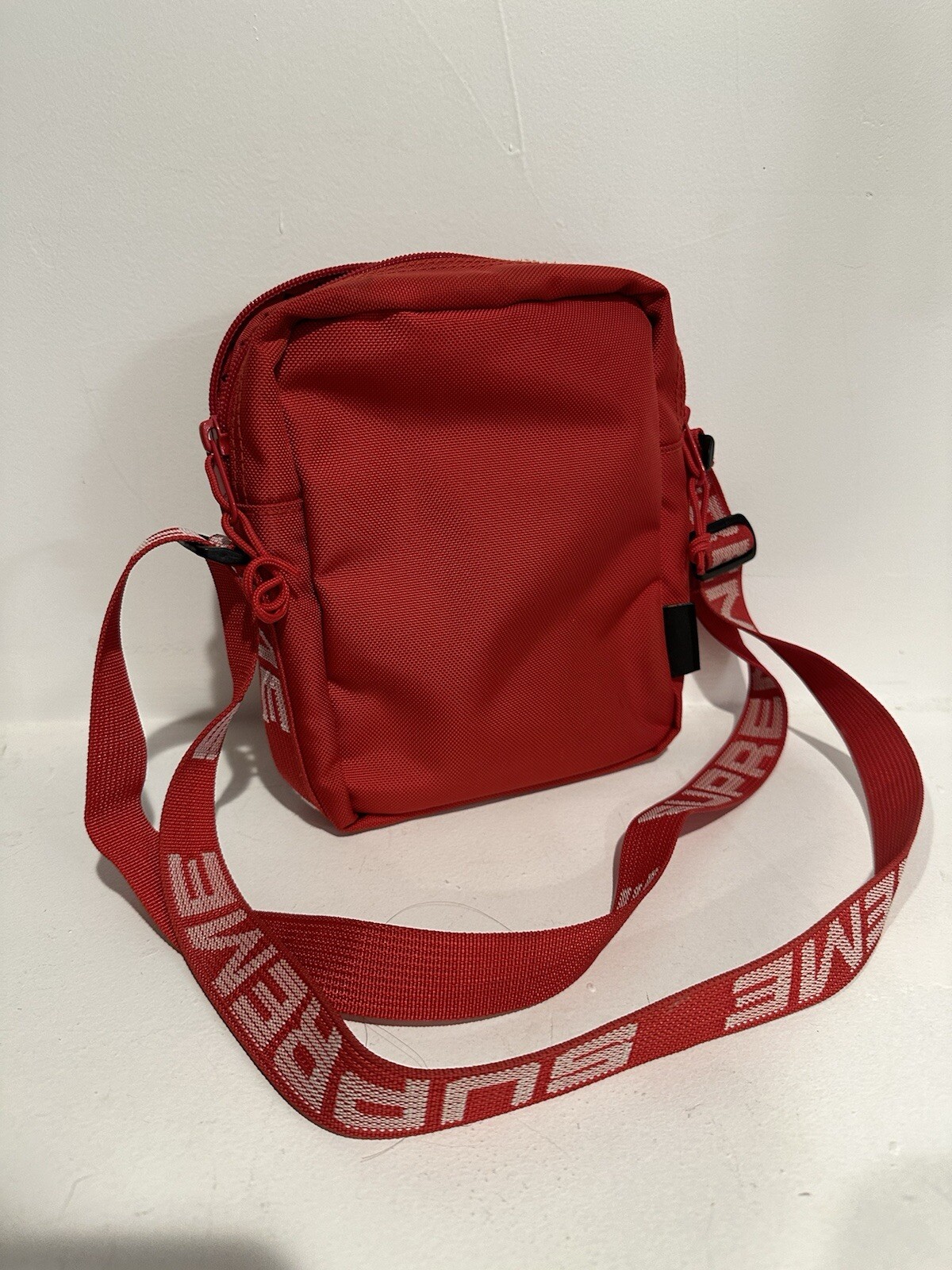 Supreme SS18 Shoulder Bag – Red