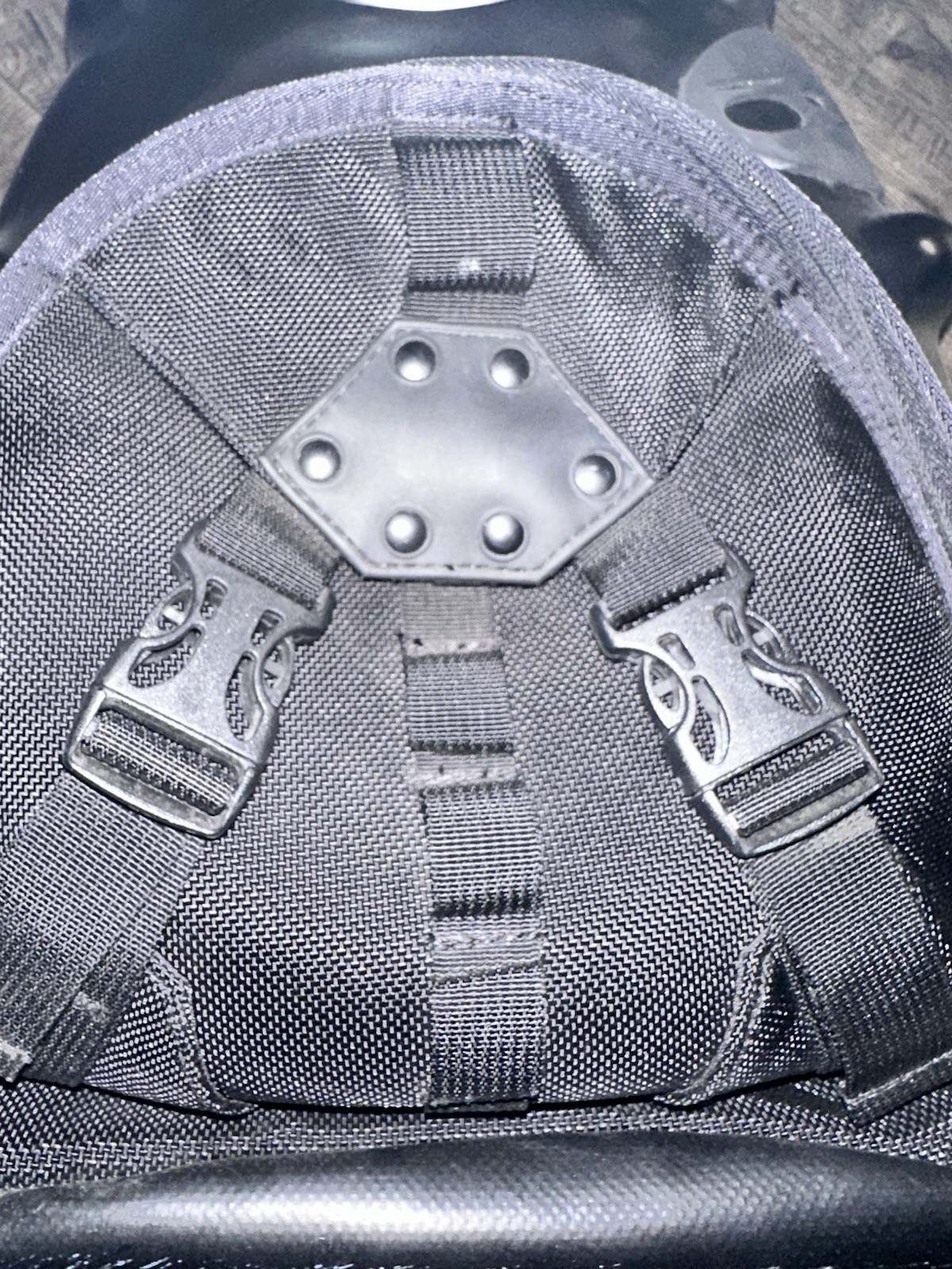 OAKLEY HARD SHELL BACKPACK HARDSHELL RARE