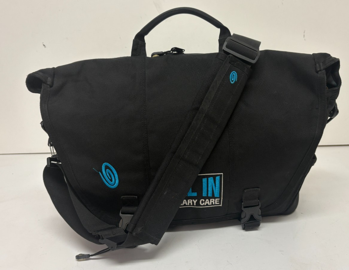 TIMBUK2 All In Black Laptop Messenger Bag ~6″x 12″ x 16″ EXCELLENT Fast Shipping