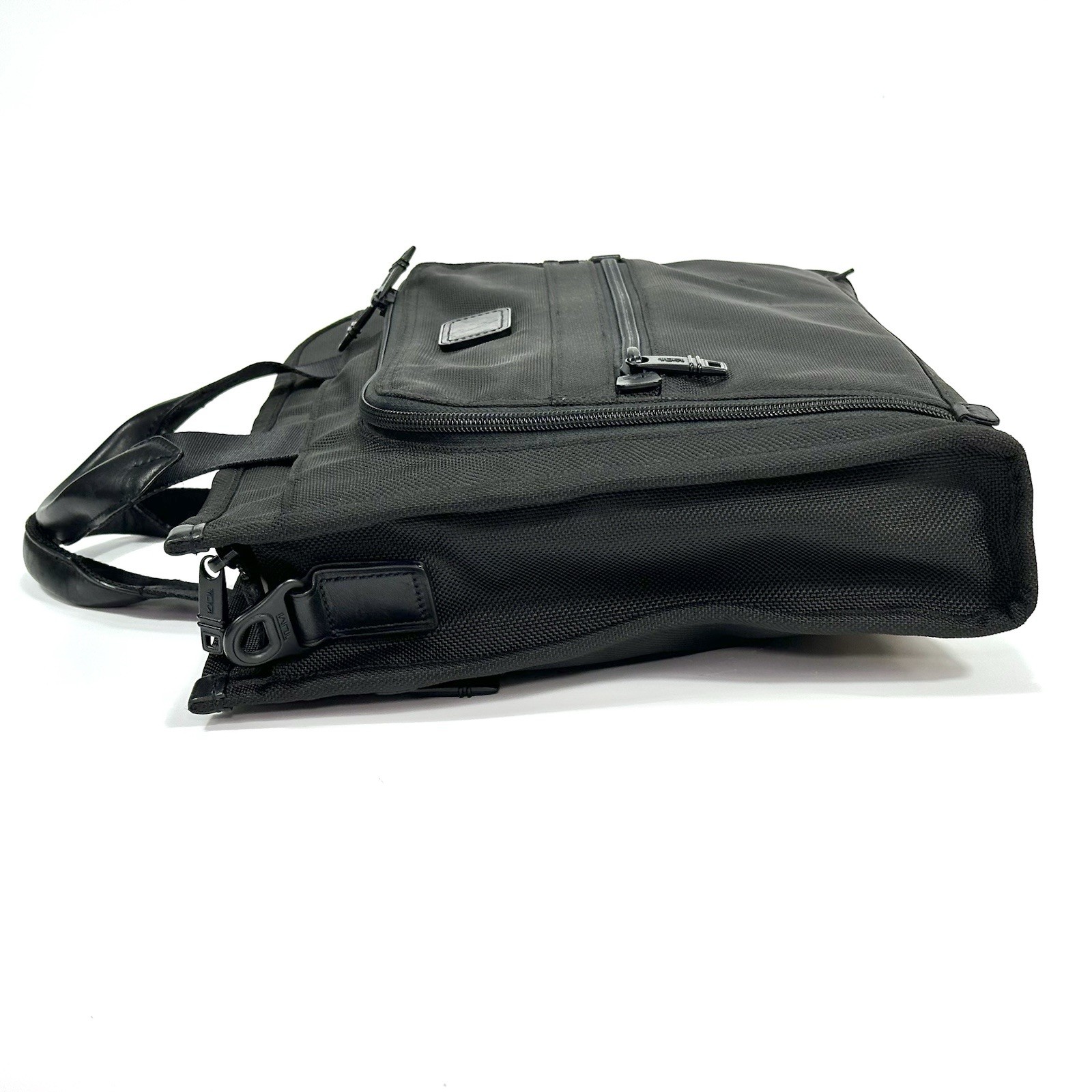 Tumi Alpha 2 Slim Deluxe Portfolio Briefcase Laptop Bag Nylon 26110D2 With Strap