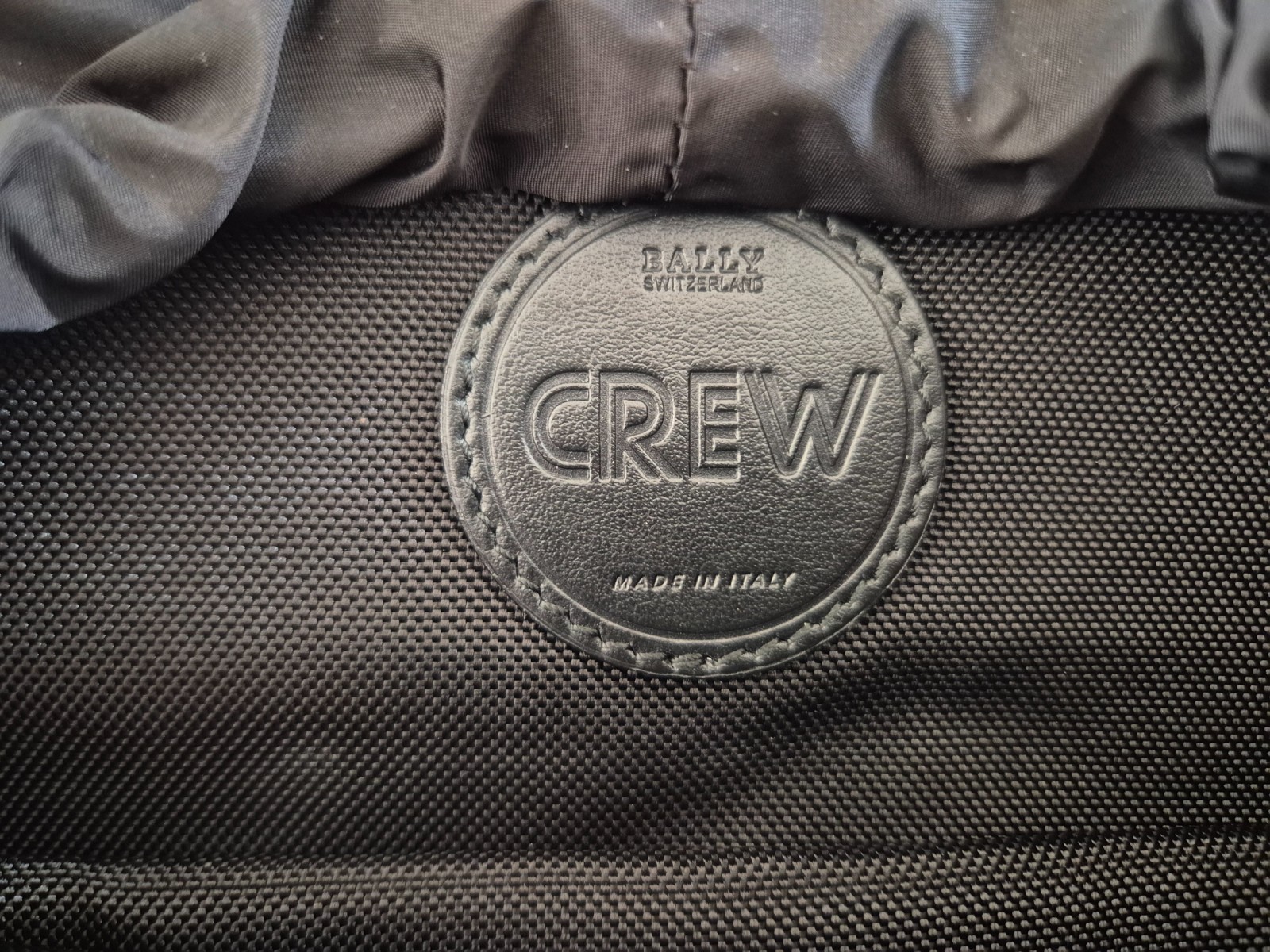 BALLY CREW NAVY BACKPACK MULTI POCKET RACKSACK MODEL 6226234 ITALY HARDLY USED