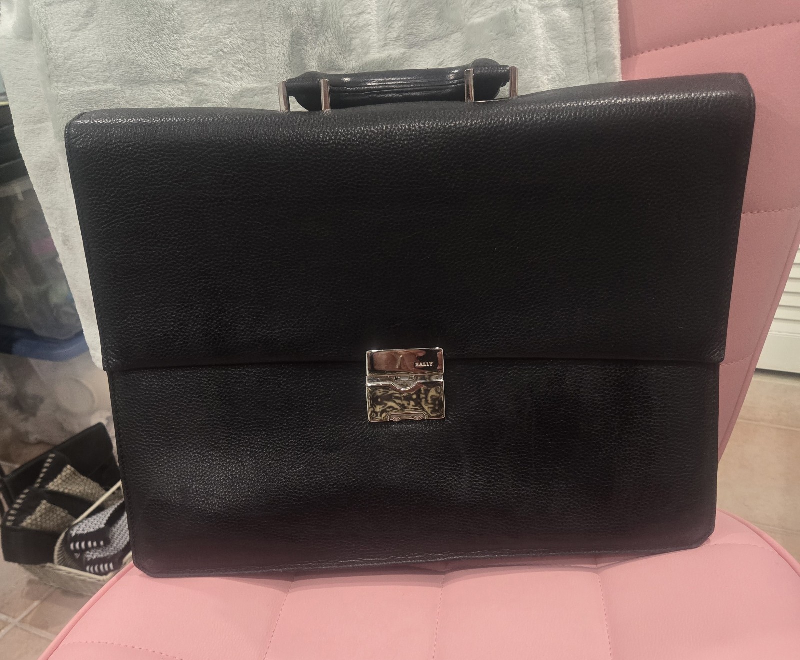 BALLY Heritage Briefcase Genuine Black Pebbled Leather with Dial Lock