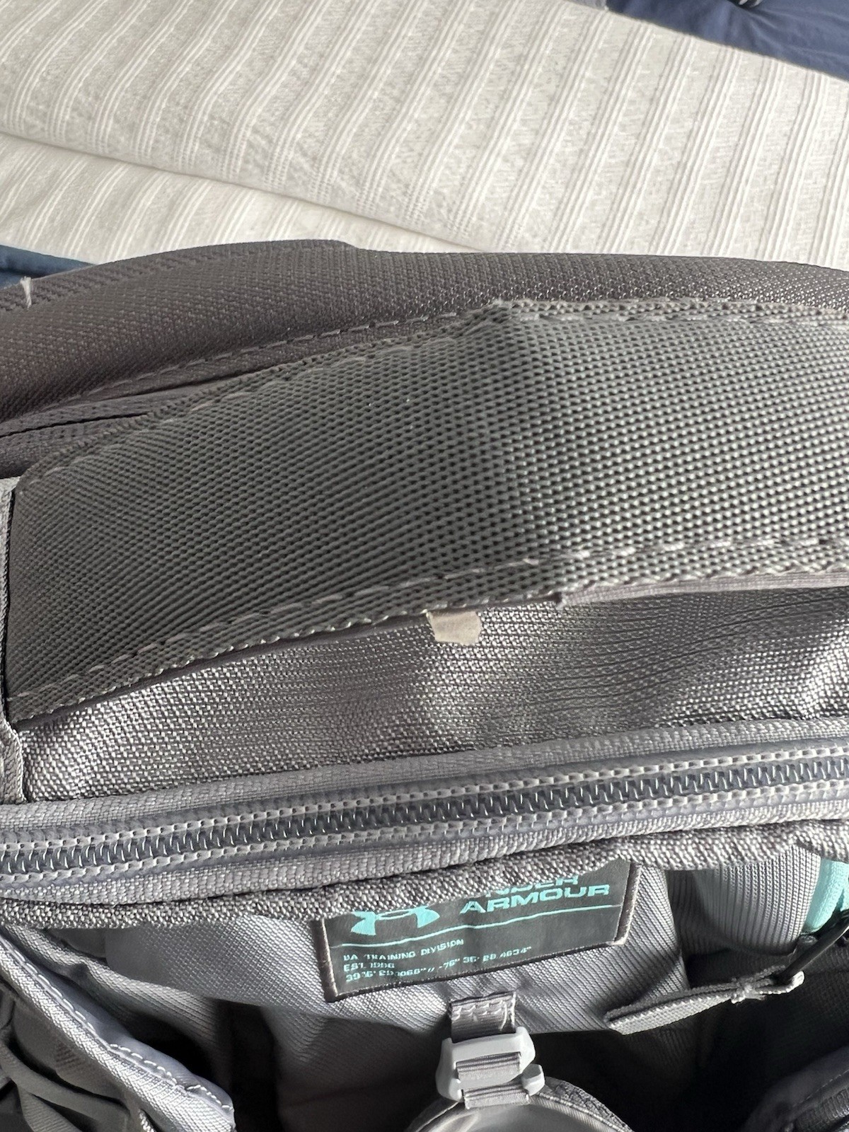 Under Armour UA Hudson Storm Backpack H2O Resist Gray – Sm Imperfection Handle