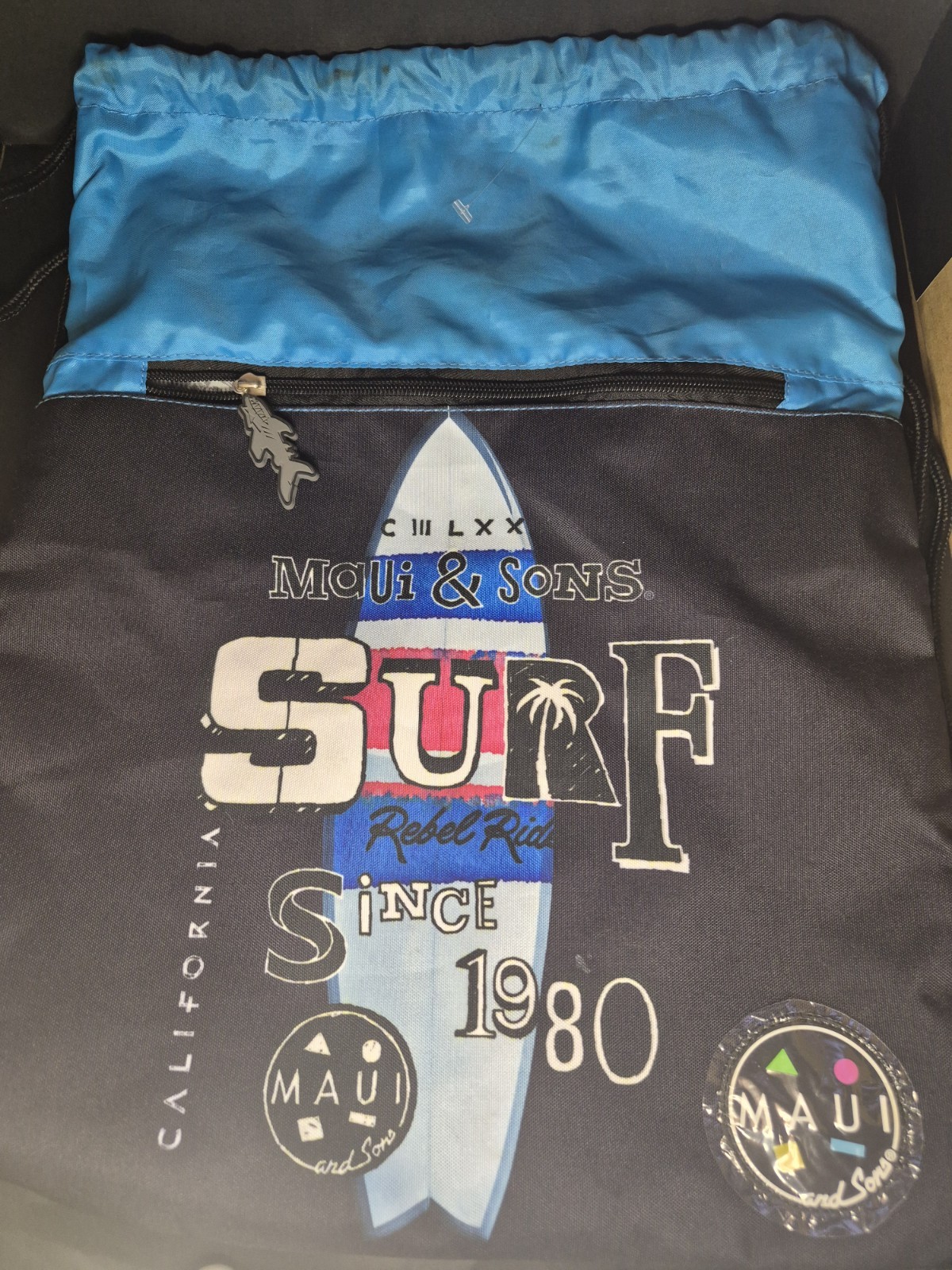 Maui And Sons Padded Drawstring Backpack Bag Surf And Beach Style Accessory
