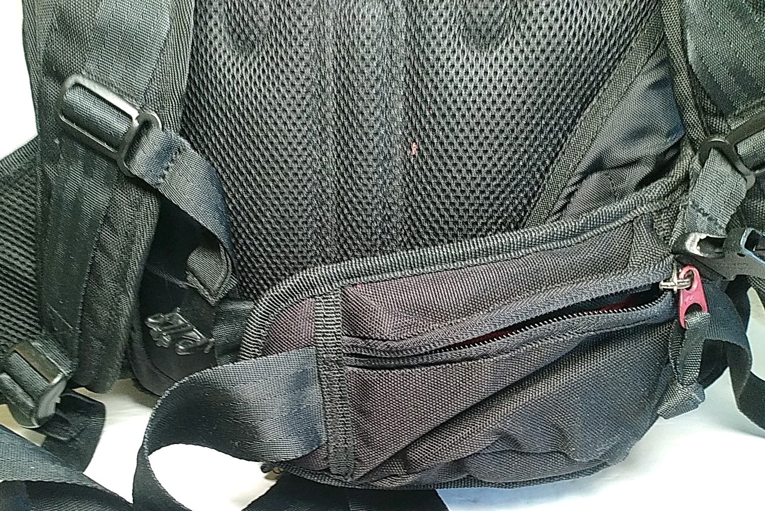Quiksilver Convertible Multi-Use Camera Laptop Backpack, Shutter Speed Exc+ Cond