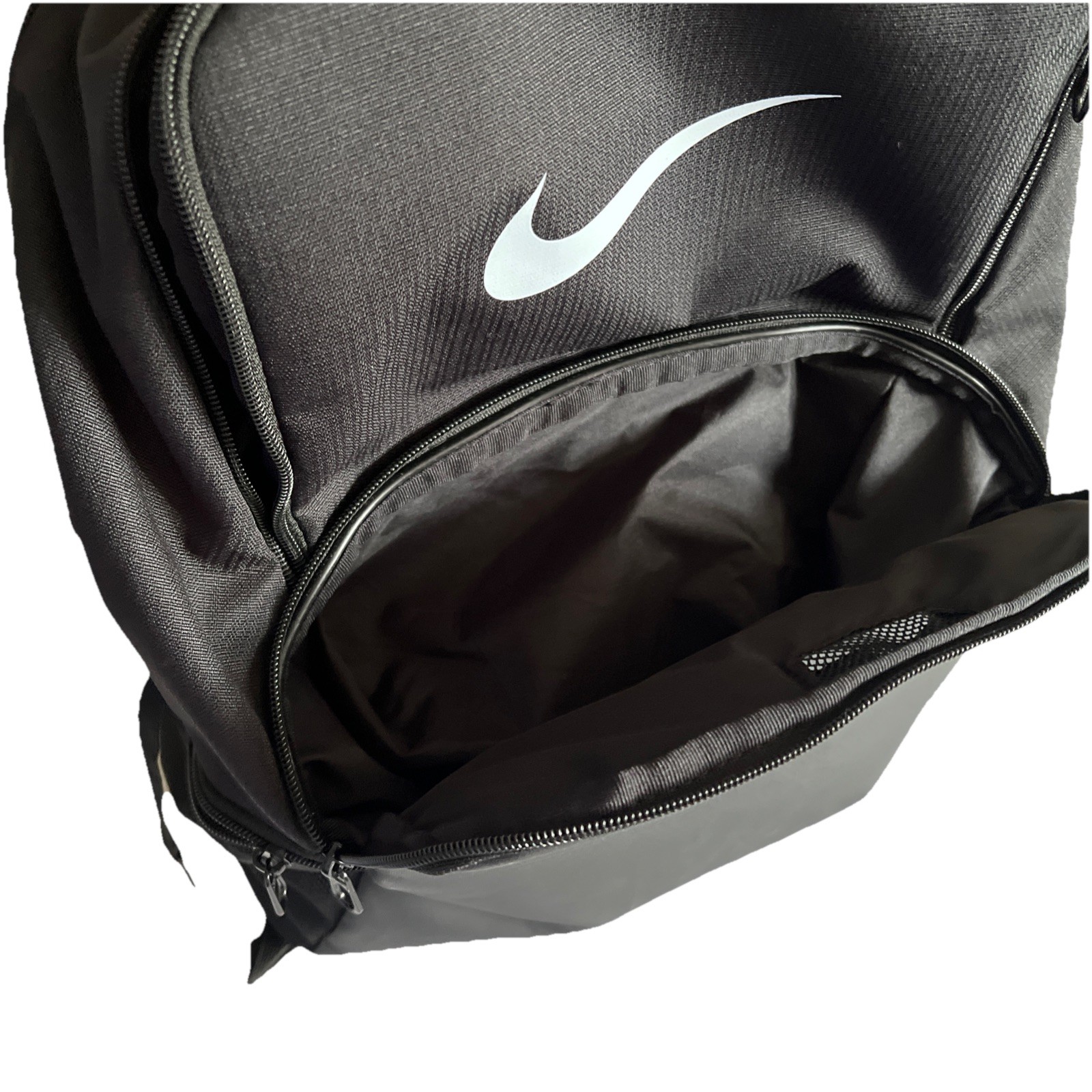 Nike Brasilia 9.5 XL Backpack Black School Gym Laptop Extra Large 30L DM3975