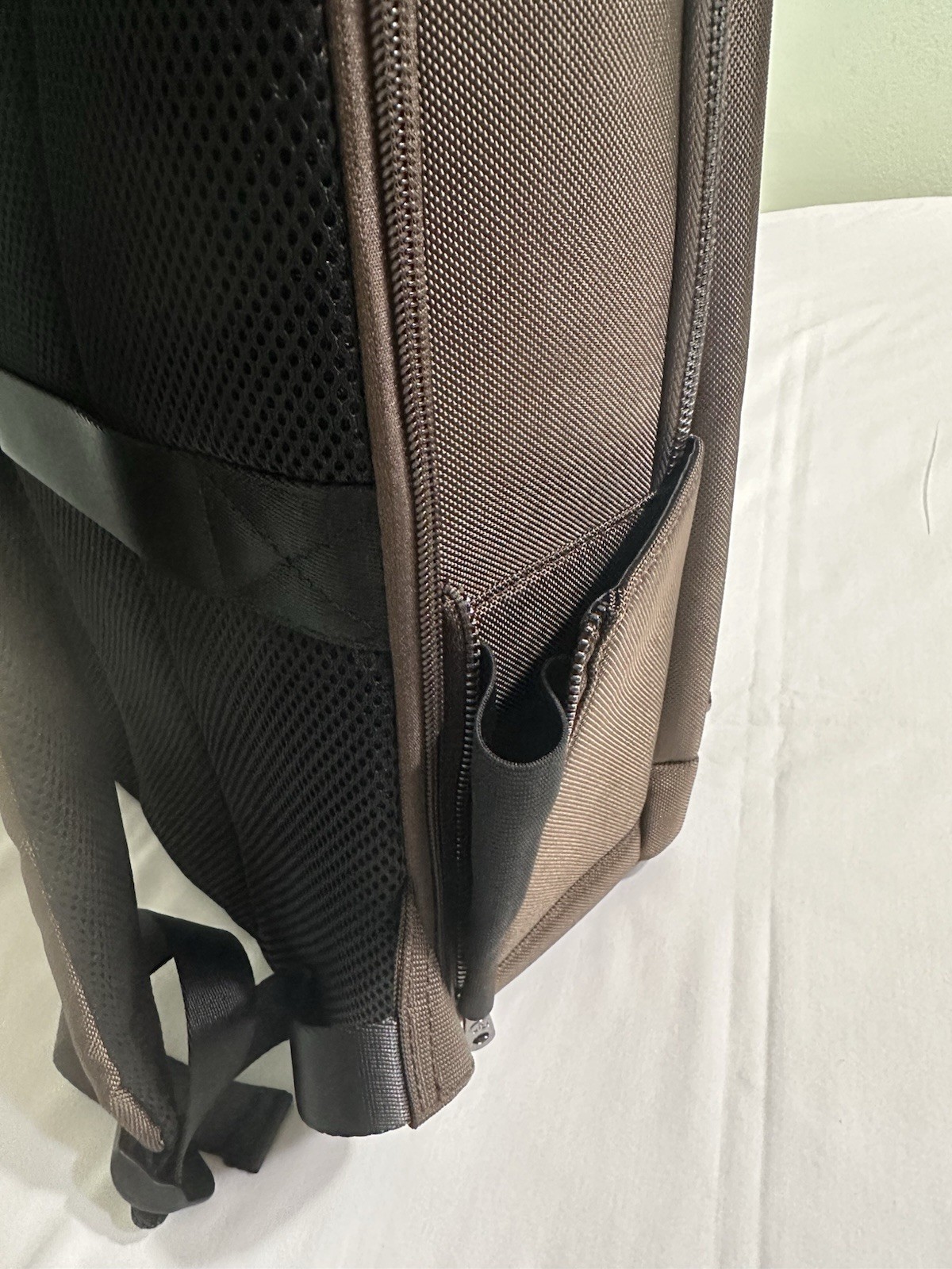 NWT Robert Graham LEATHER Panel Solid Travel Padded Laptop BROWN Backpack! $228!