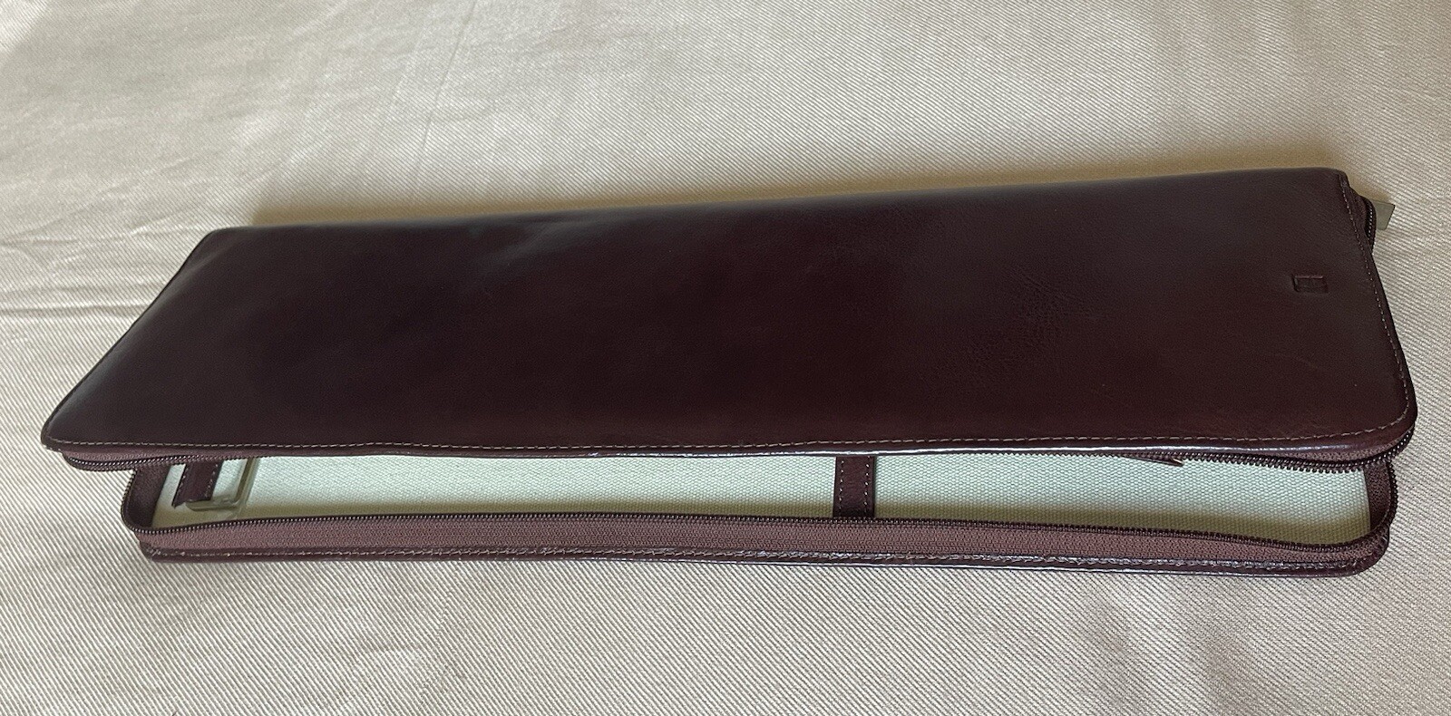 Vintage Red Envelope Brown Leather Tie Travel Carrier Zip Around Travel Case