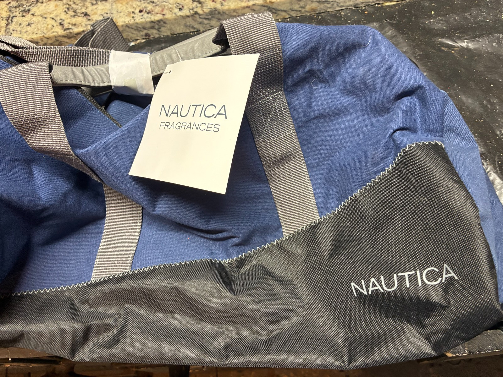 Nautica Dockside Duffle Bag New Large Bag w/ Shoulder Strap Royal Blue/Navy