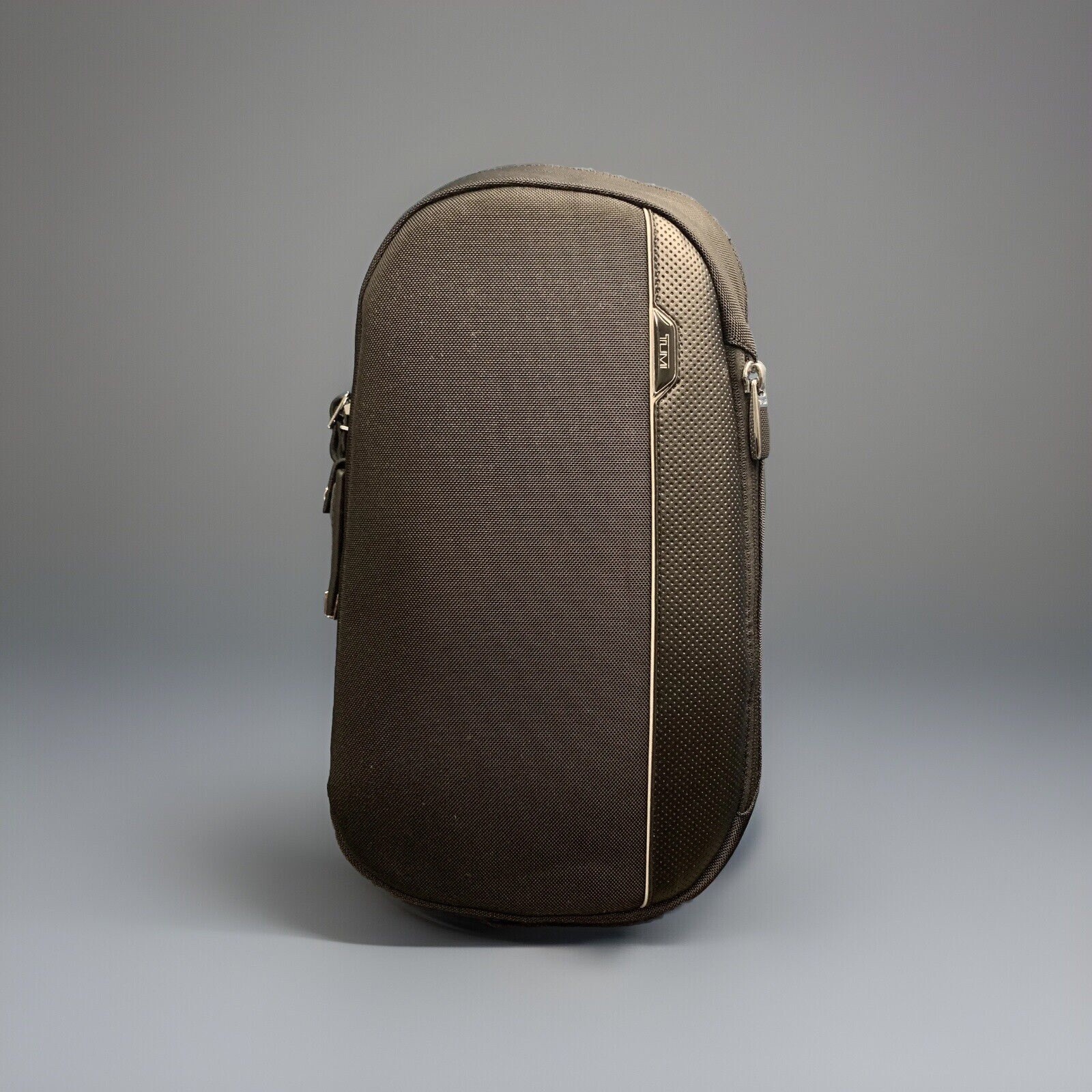 NEW-Tumi Arrive Nylon Leather Martin Sling Pack Bag Black $450
